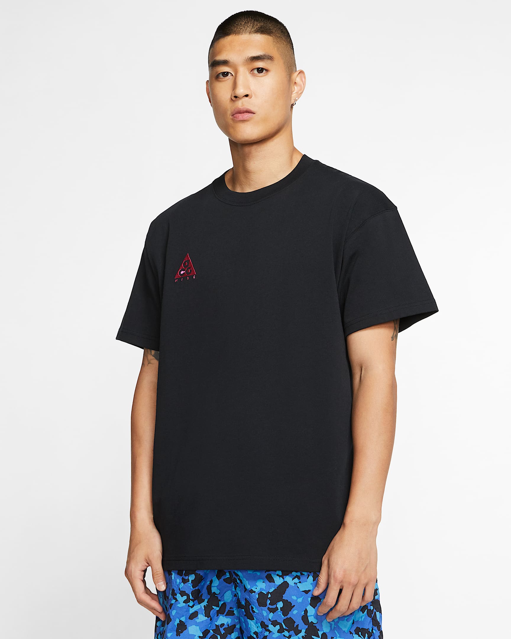 Nike ACG Logo 男子T恤 - 黑/活力紫红