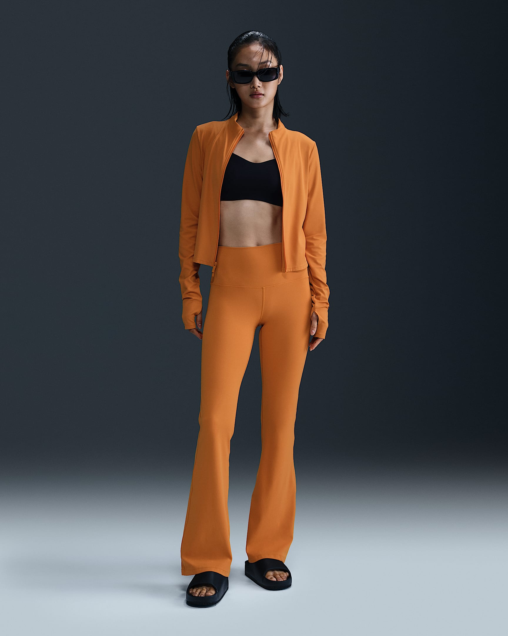 Nike Zenvy 郑钦文同款女子高腰速干柔软紧身提臀喇叭裤 - 君王/黑