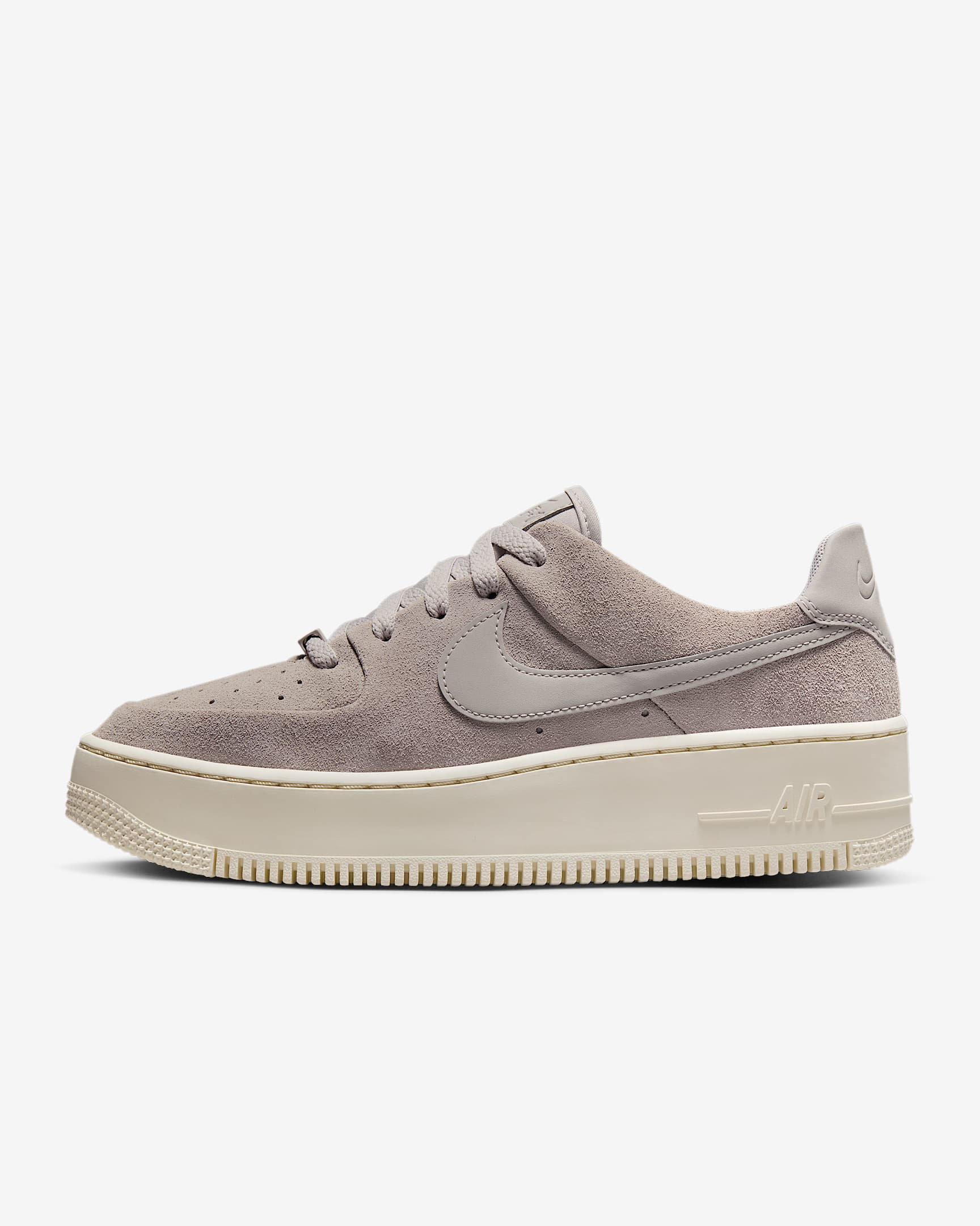 Nike Air Force 1 Sage Low 女子空军一号运动厚底鞋 - 大学灰/淡象牙白/大学灰