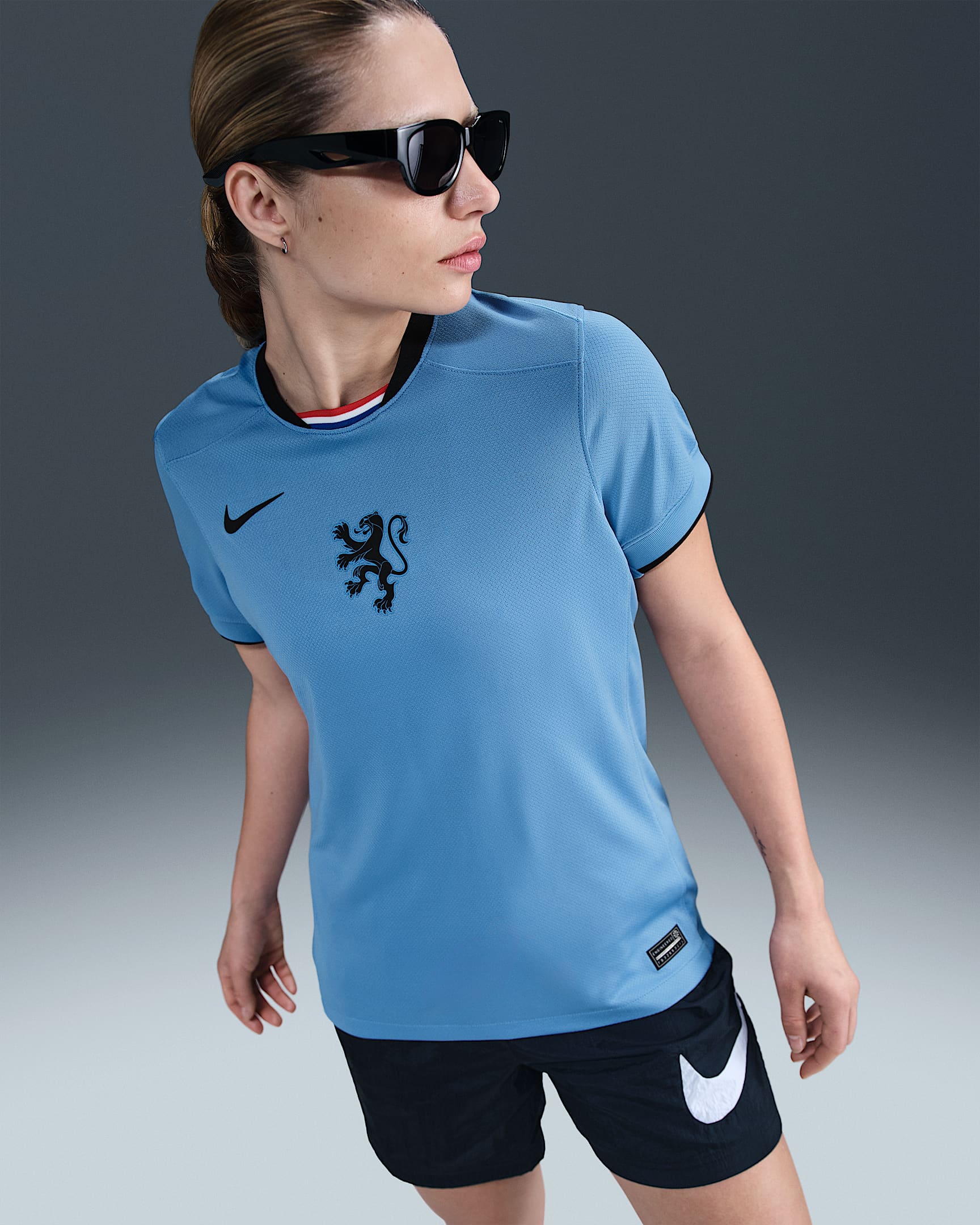 2025 赛季荷兰队客场球迷版 Nike Dri-FIT 女子速干足球球衣 - 张扬蓝/黑