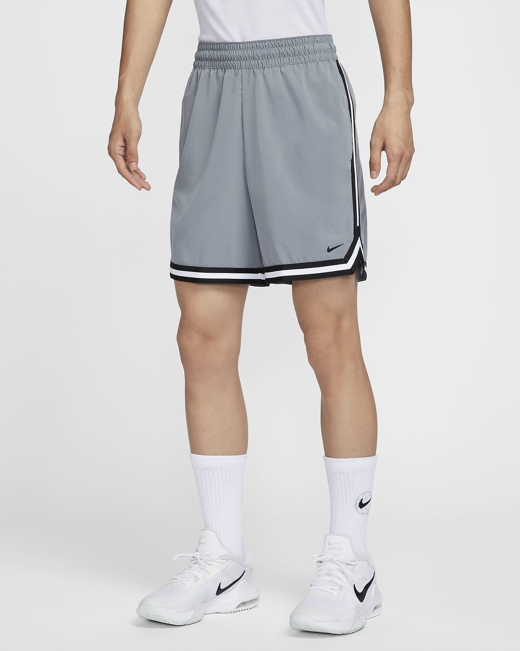 Nike DNA Dri-FIT 男子透气速干舒爽梭织篮球短裤 - 冷灰/黑/黑