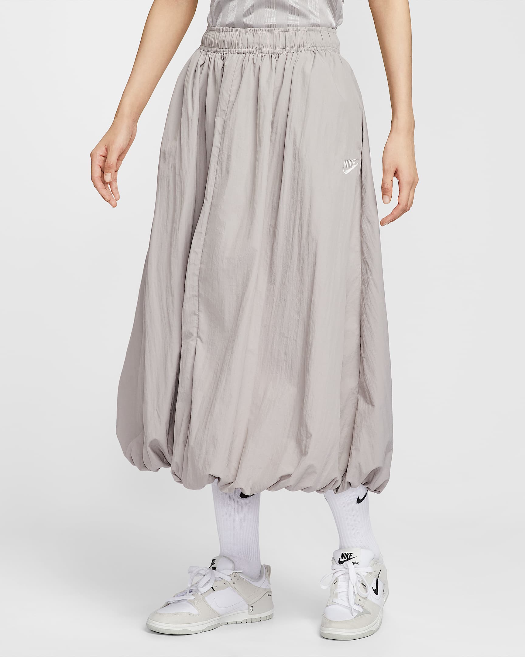 Nike Sportswear Windrunner 女子半身裙 - 大学灰/帆白
