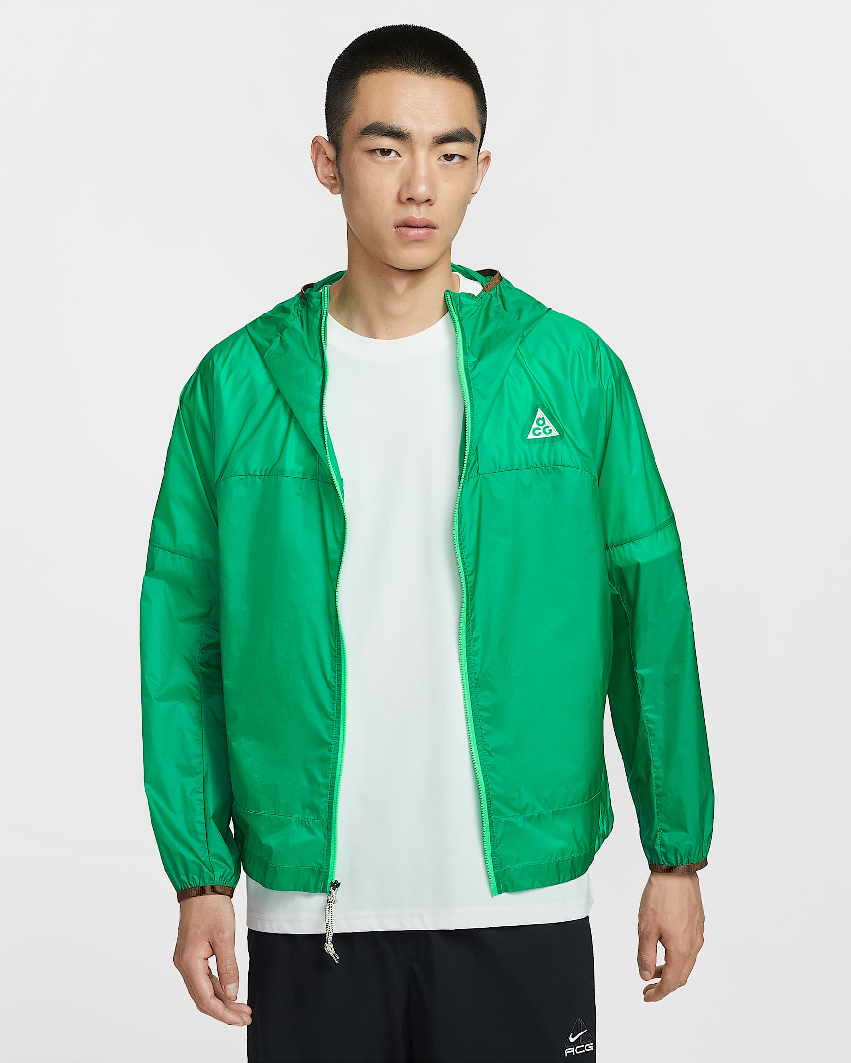 Nike ACG "Cinder Cone" 男子拒水夹克 - 体育场绿/苔木棕色/浅卡其/山峰白