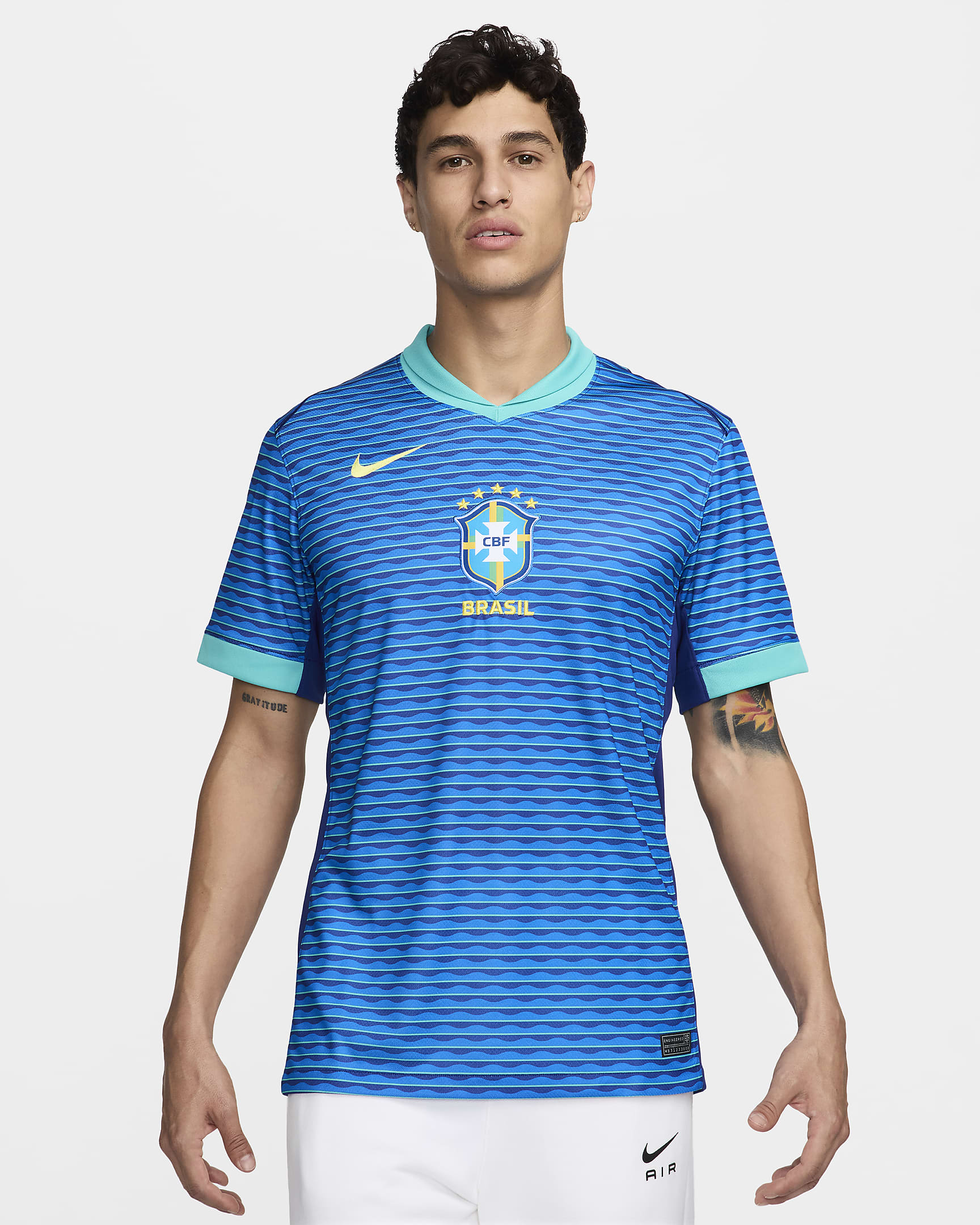 2024 赛季巴西队客场球迷版 Nike Dri-FIT 男子速干足球球衣 - 飞翔蓝/浅复古蓝/活力黄