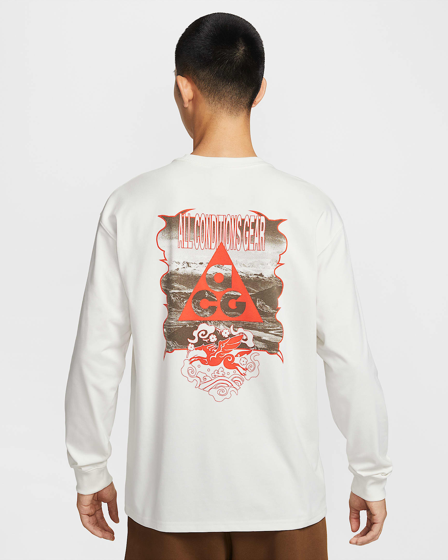 Nike ACG 马年限定脱缰系列新年款男子速干长袖T恤 - 帆白