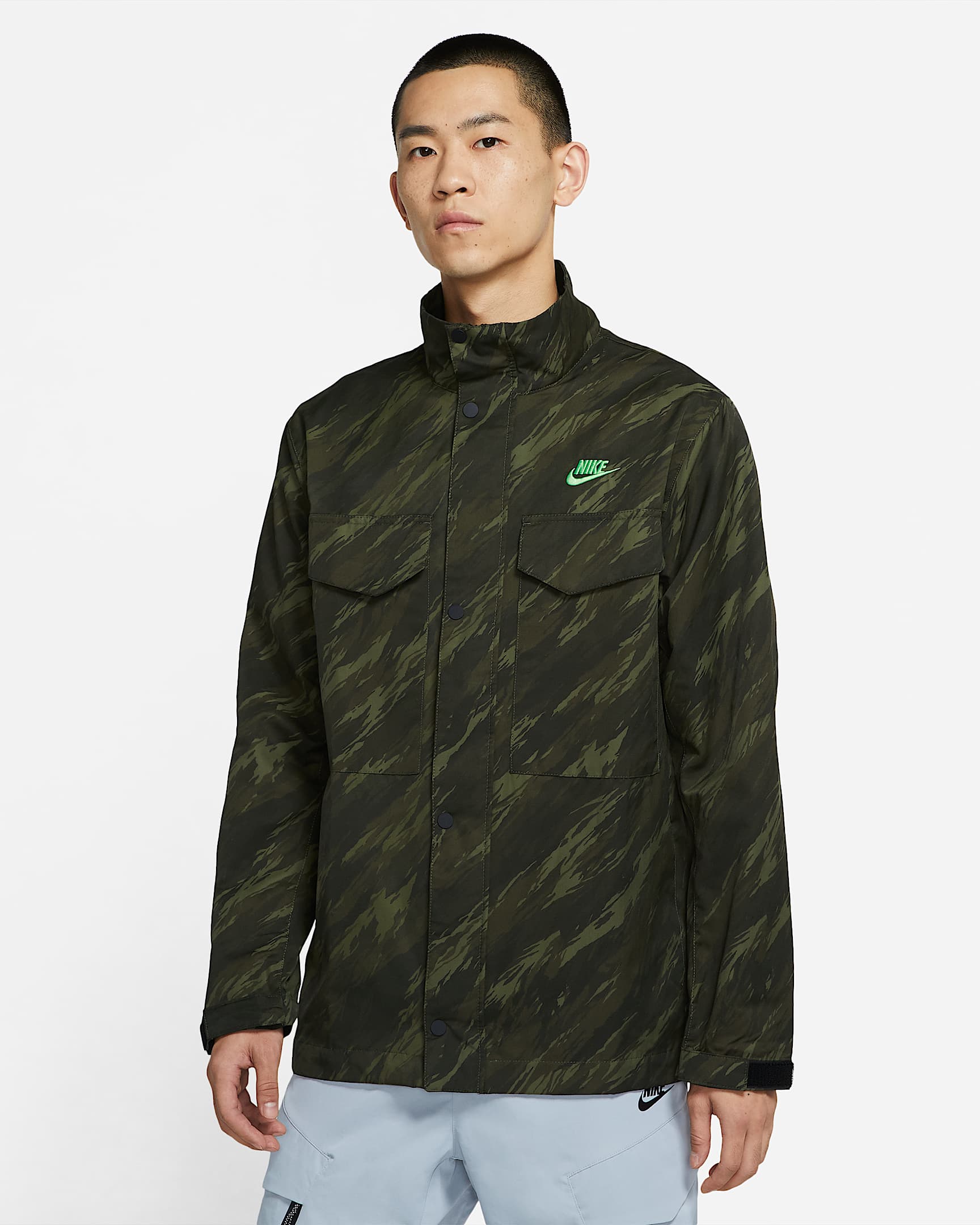 Nike Sportswear Essentials+ M65 男子无衬里夹克 - 红杉绿/冲击绿