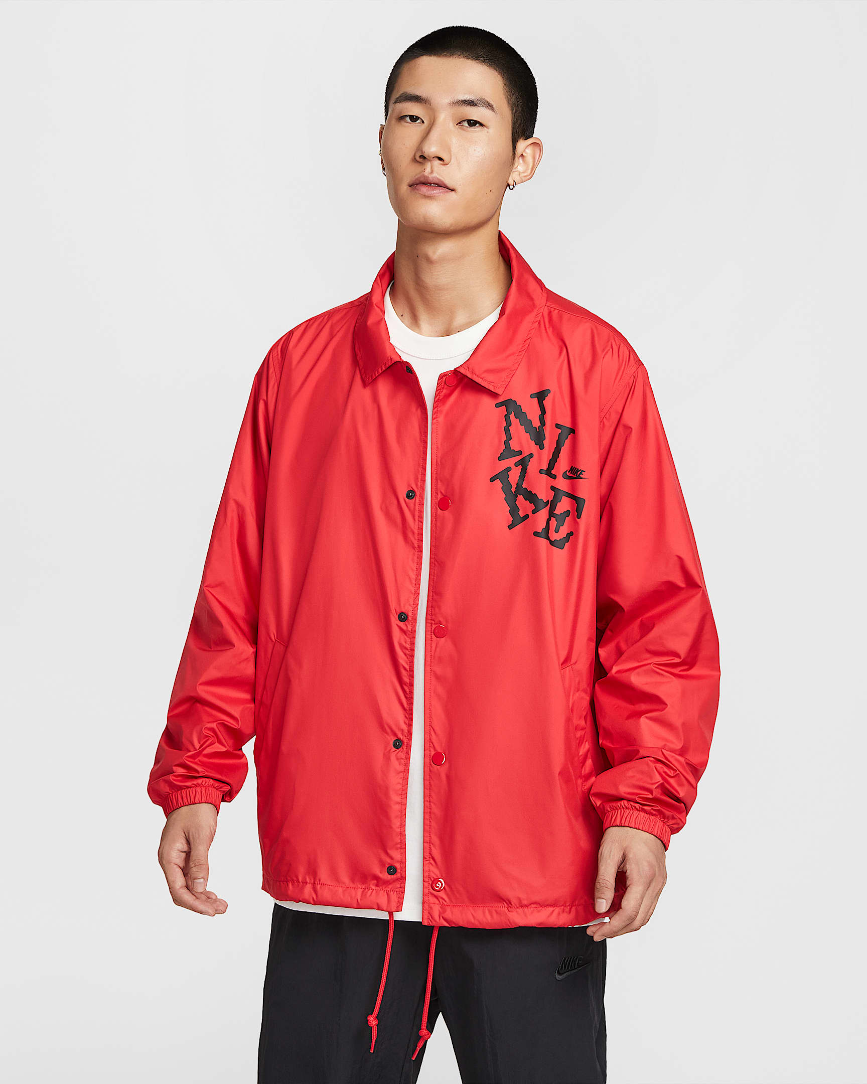 Nike Sportswear Club 男子教练夹克 - 大学红/浅烟灰/黑