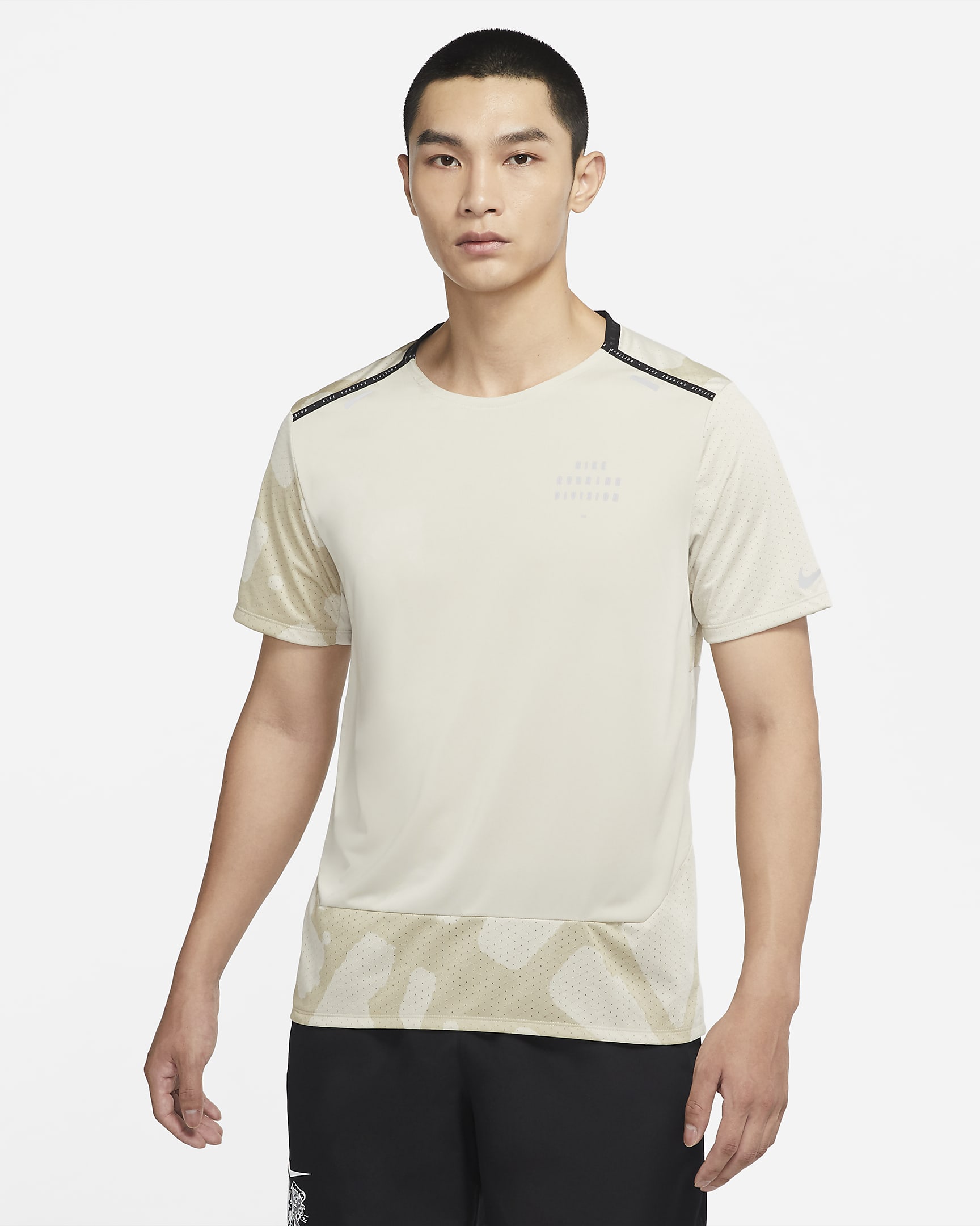 Nike Dri-FIT Run Division Rise 365 男子速干跑步上衣 - 藤黄