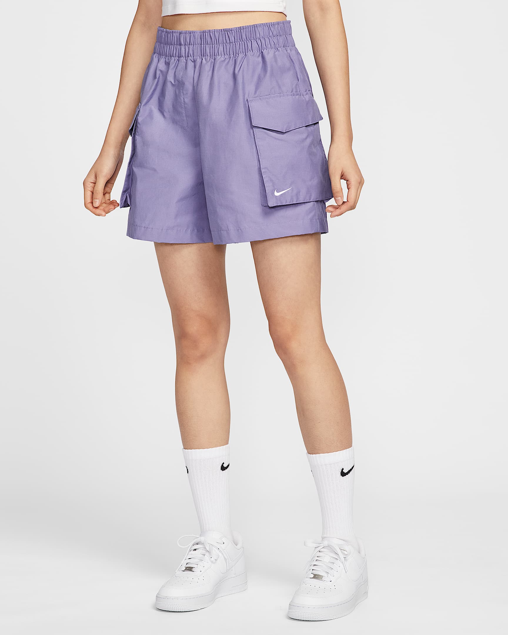 Nike Sportswear Essential 女子梭织高腰工装短裤 - 暗紫/白色