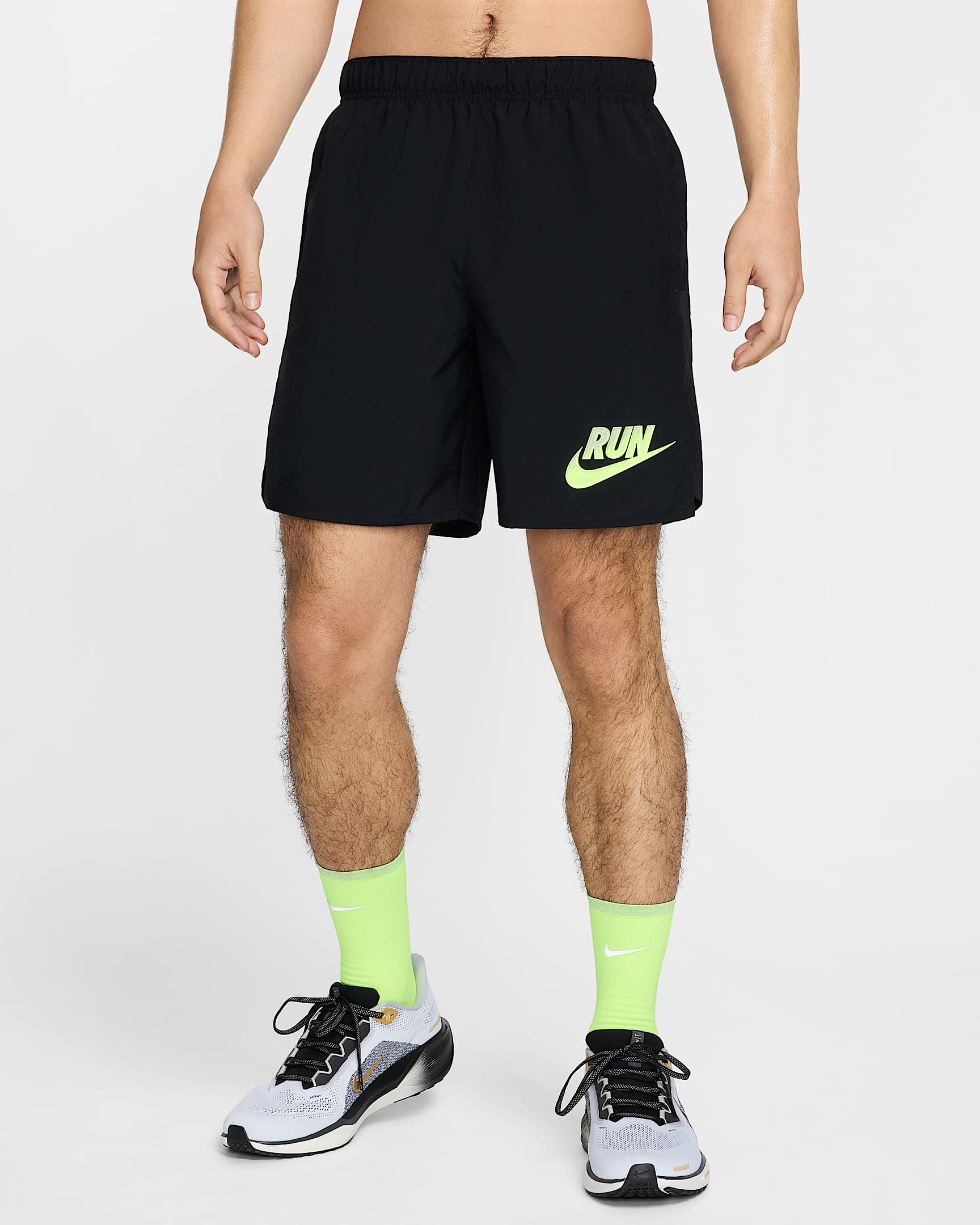 Nike Challenger Run Energy Dri-FIT 男子速干跑步短裤(无衬裤) - 黑/黑/黑/微黄绿