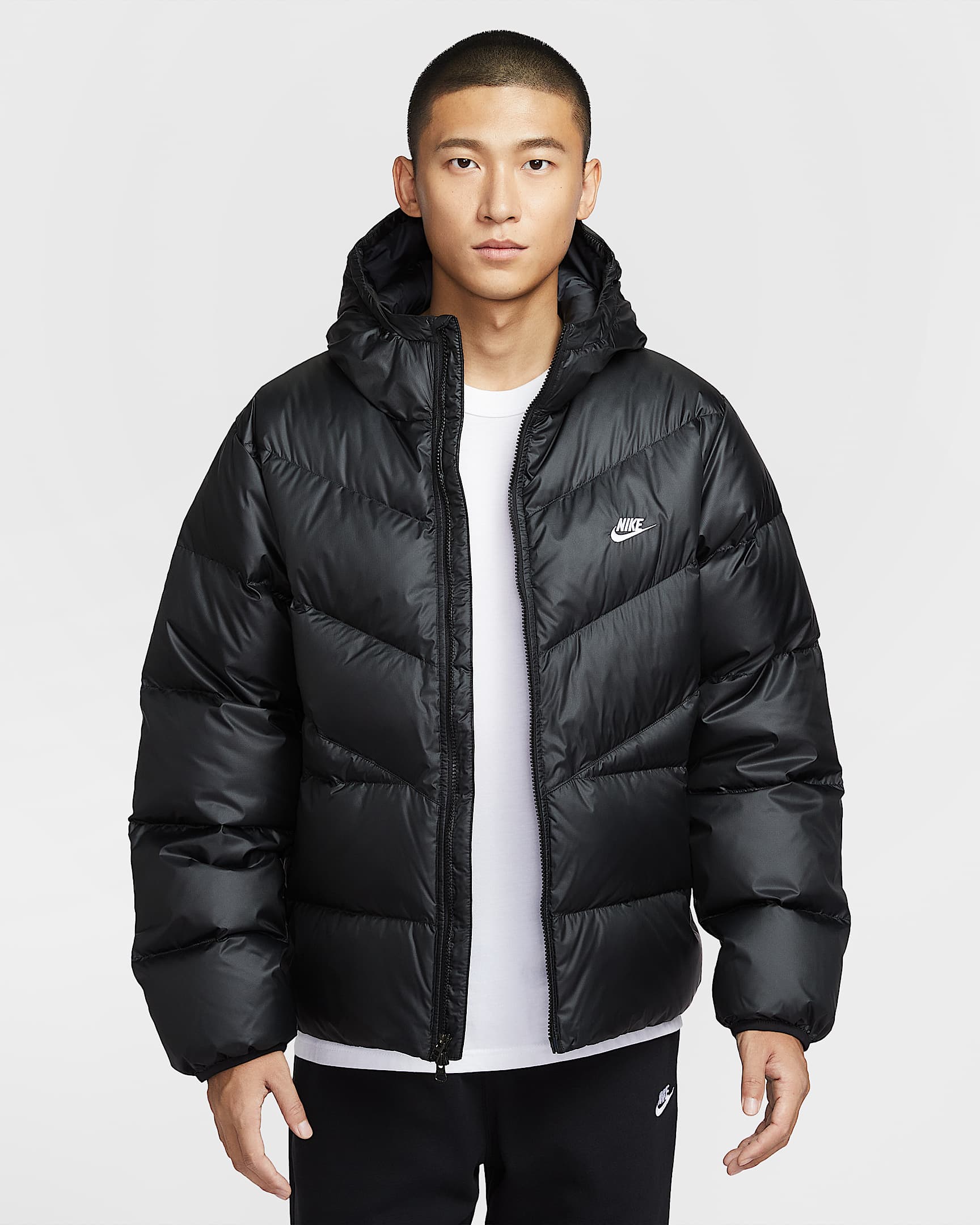Nike Windrunner Statement 男子拒水羽绒夹克 - 黑/黑/白色