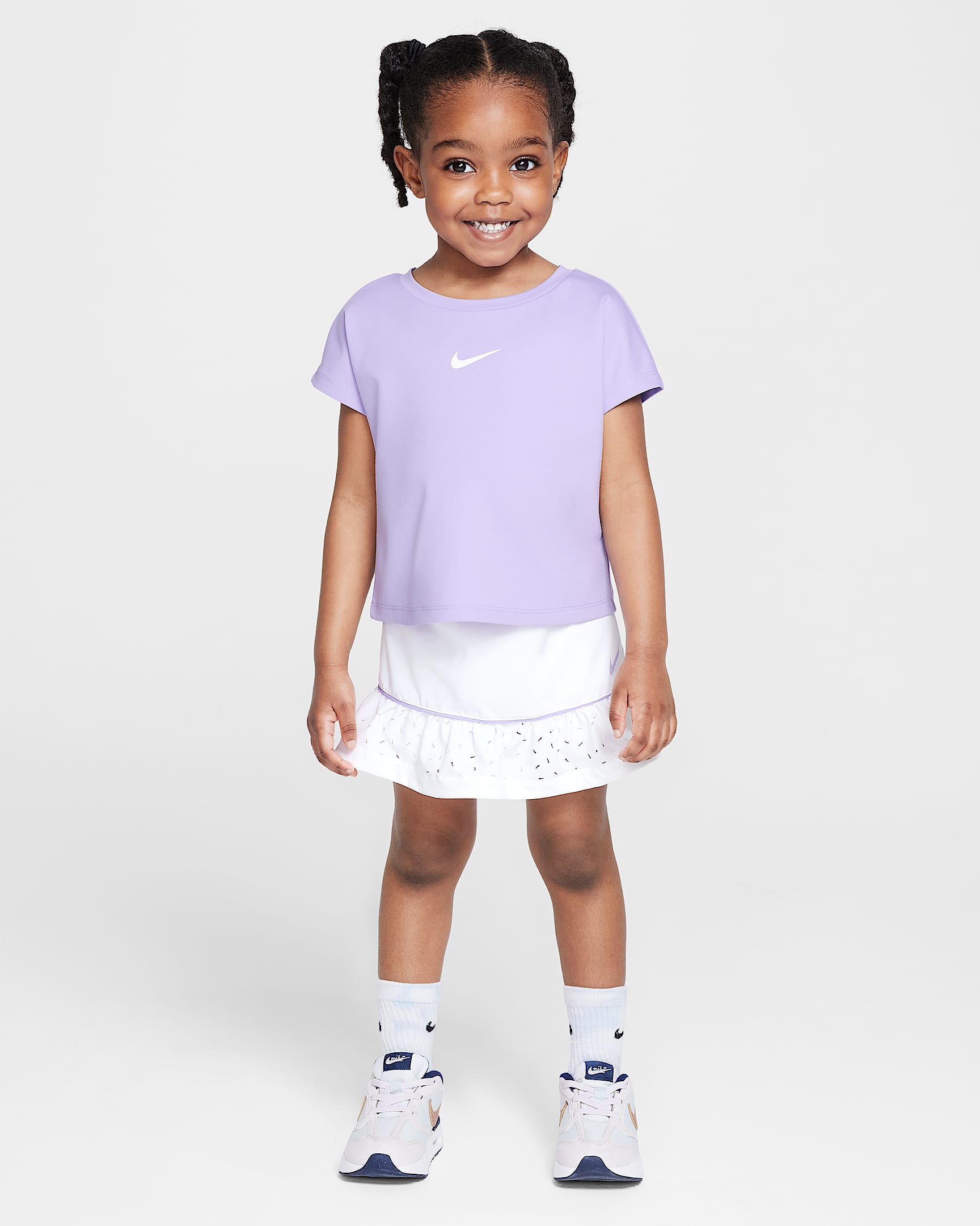 Nike Swoosh Dri-FIT 婴童凉感T恤和速干半身裙套装 - 白色