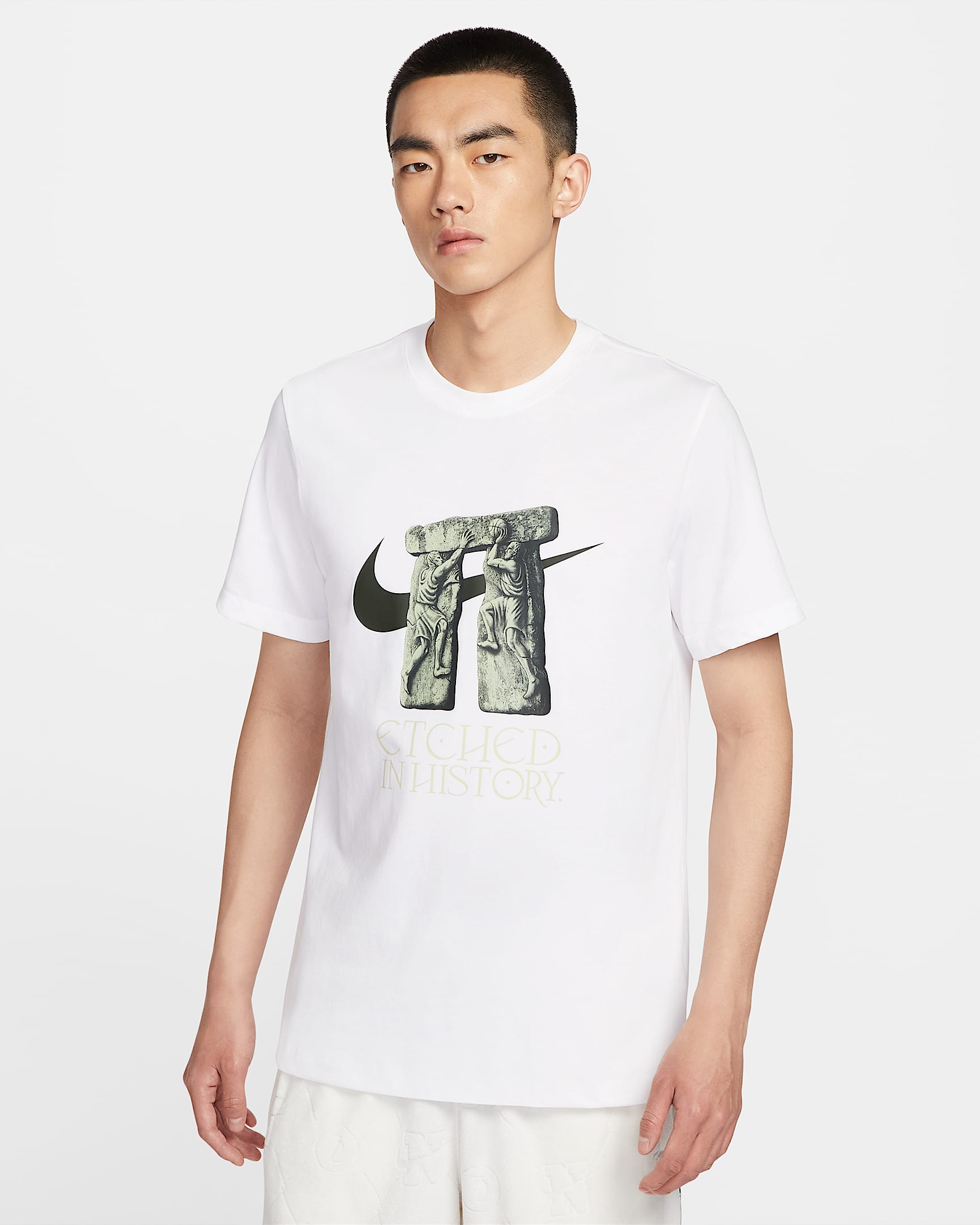 Nike 男子T恤 - 白色