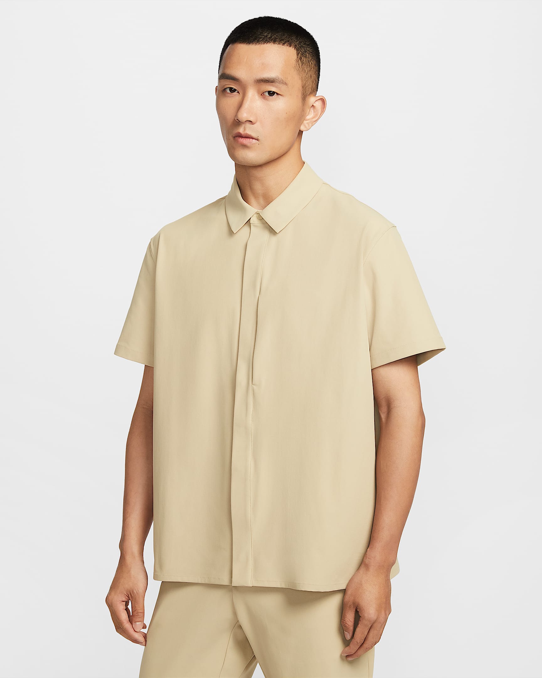 Nike 24.7 PerfectStretch Dri-FIT 男子防晒速干短袖按扣上衣 - 沙漠卡其/卡其