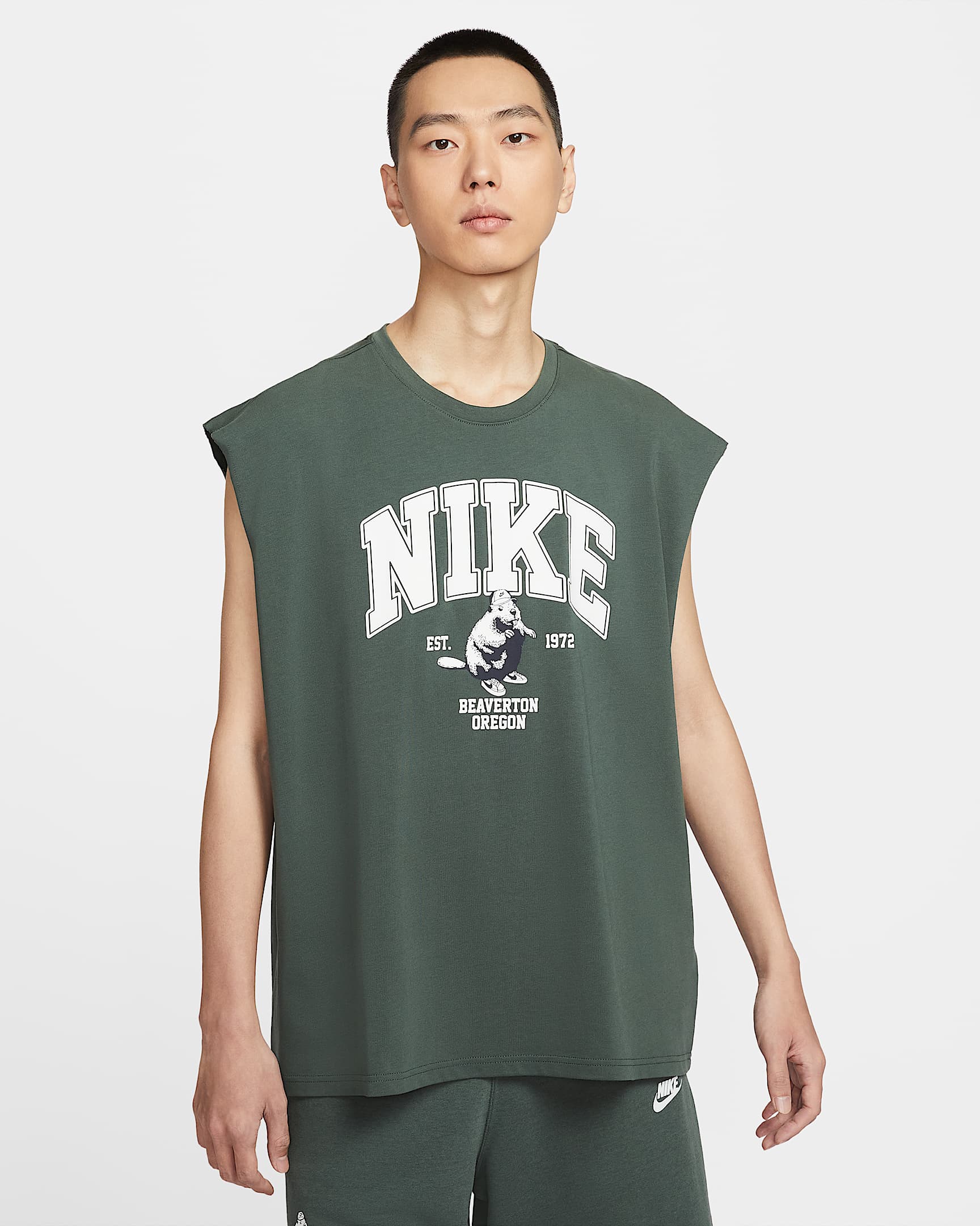 Nike Sportswear 男子无袖复古上衣 - 绿古色