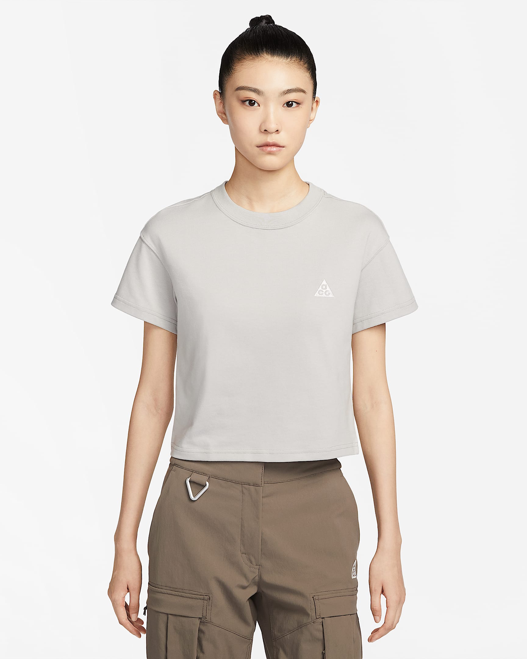 Nike ACG Dri-FIT ADV 女子速干T恤 - 浅铁矿石灰/山峰白