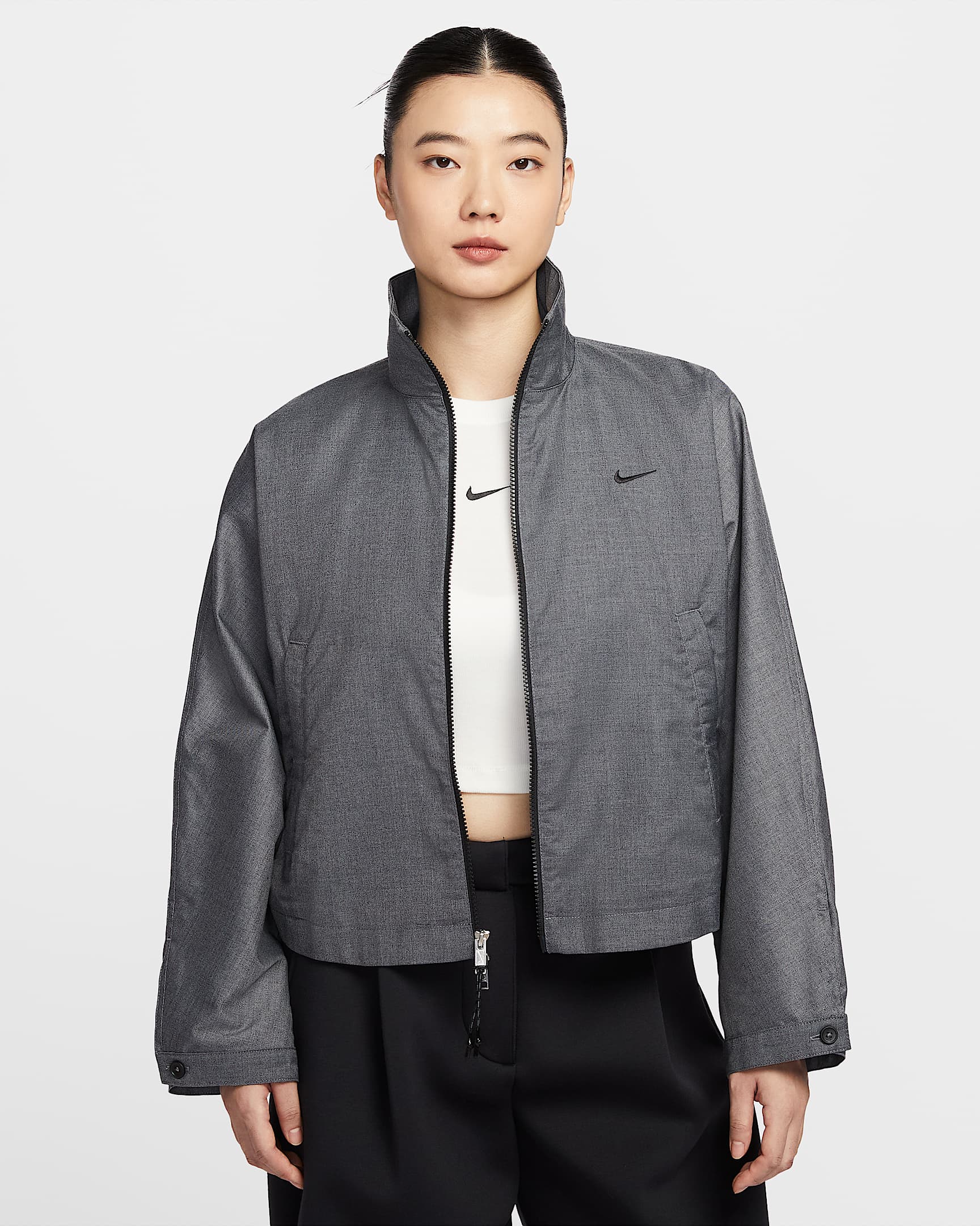 Nike Sportswear 女子 Oversize 风梭织夹克 - 黑/调色/黑