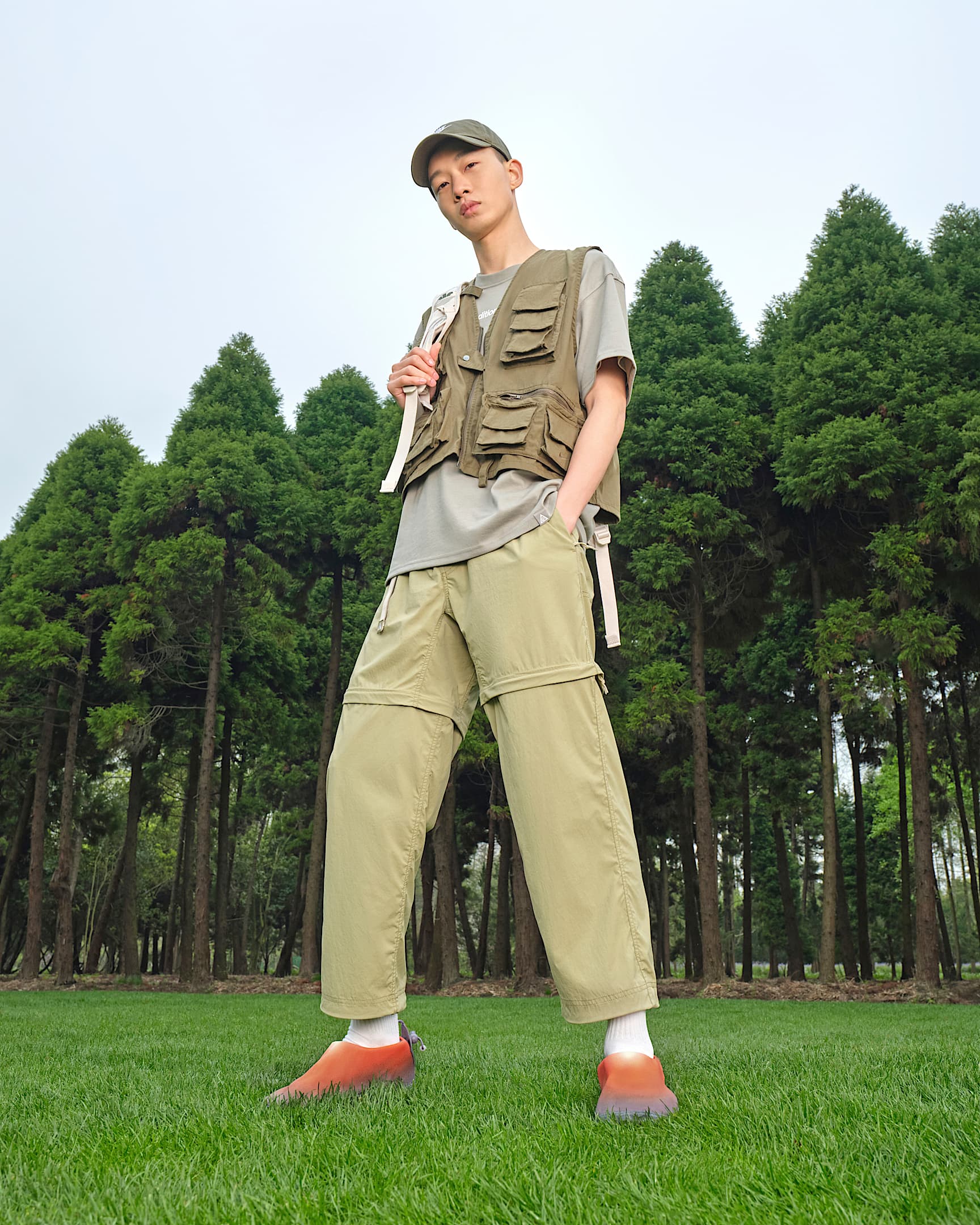 Nike ACG 男子拉链可拆式两穿越野长裤 - 橄榄绿/浅土褐/山峰白