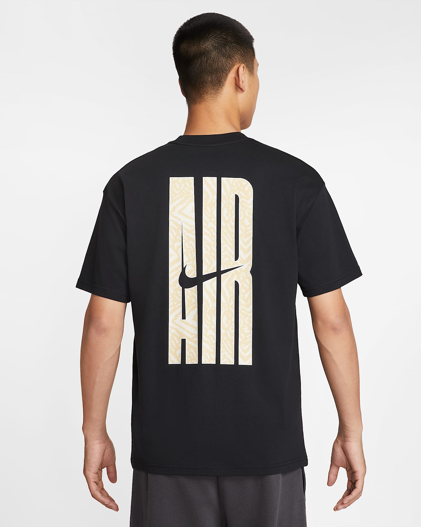 Nike Sportswear 男子T恤 - 黑