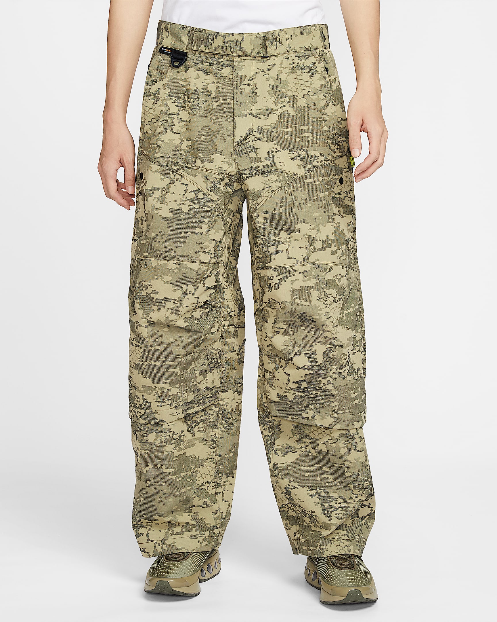 Nike Tech CORDURA® 男子梭织宽松版型长裤 - 橄榄绿/黑