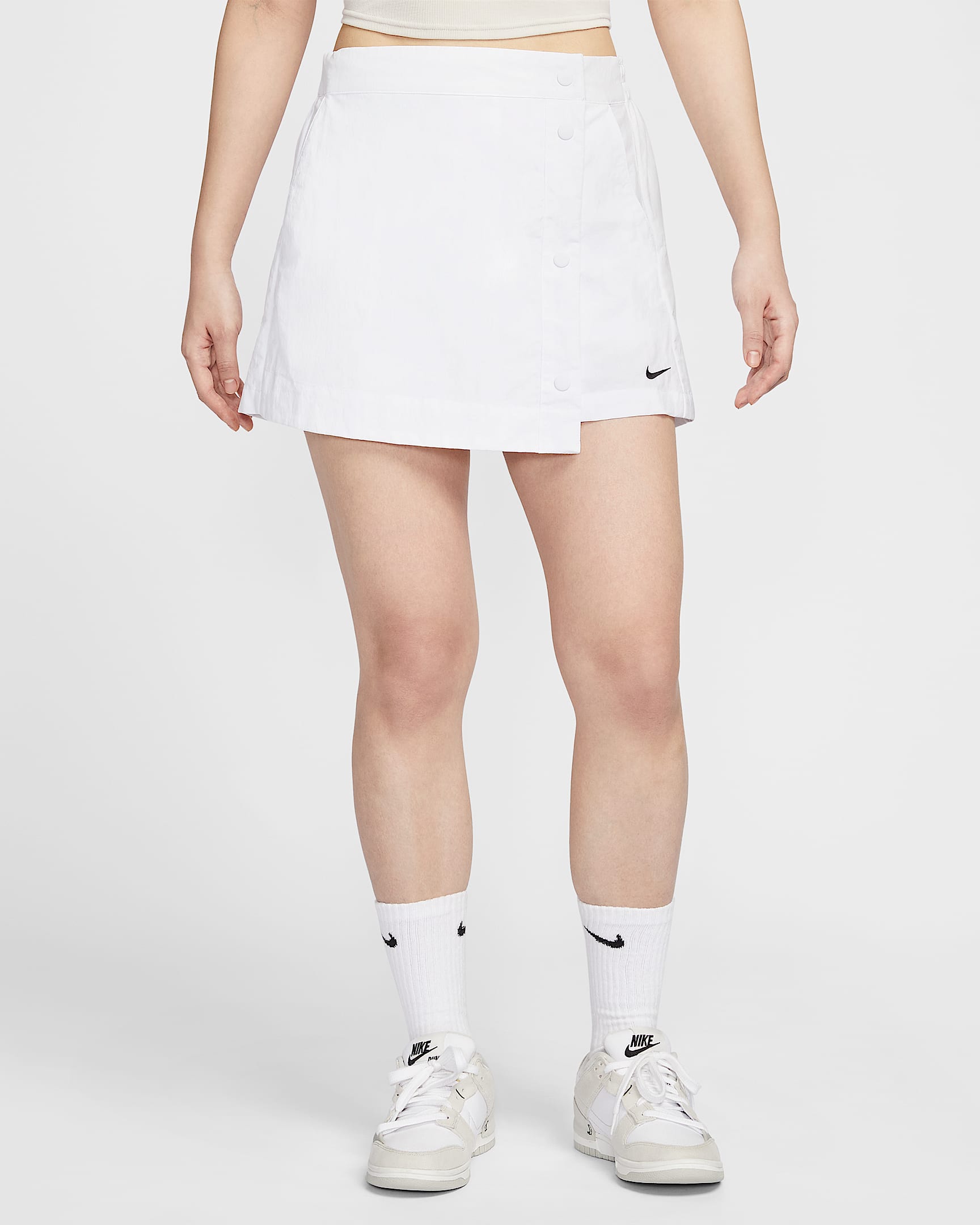 Nike Sportswear Essential 女子梭织裤裙 - 白色/黑