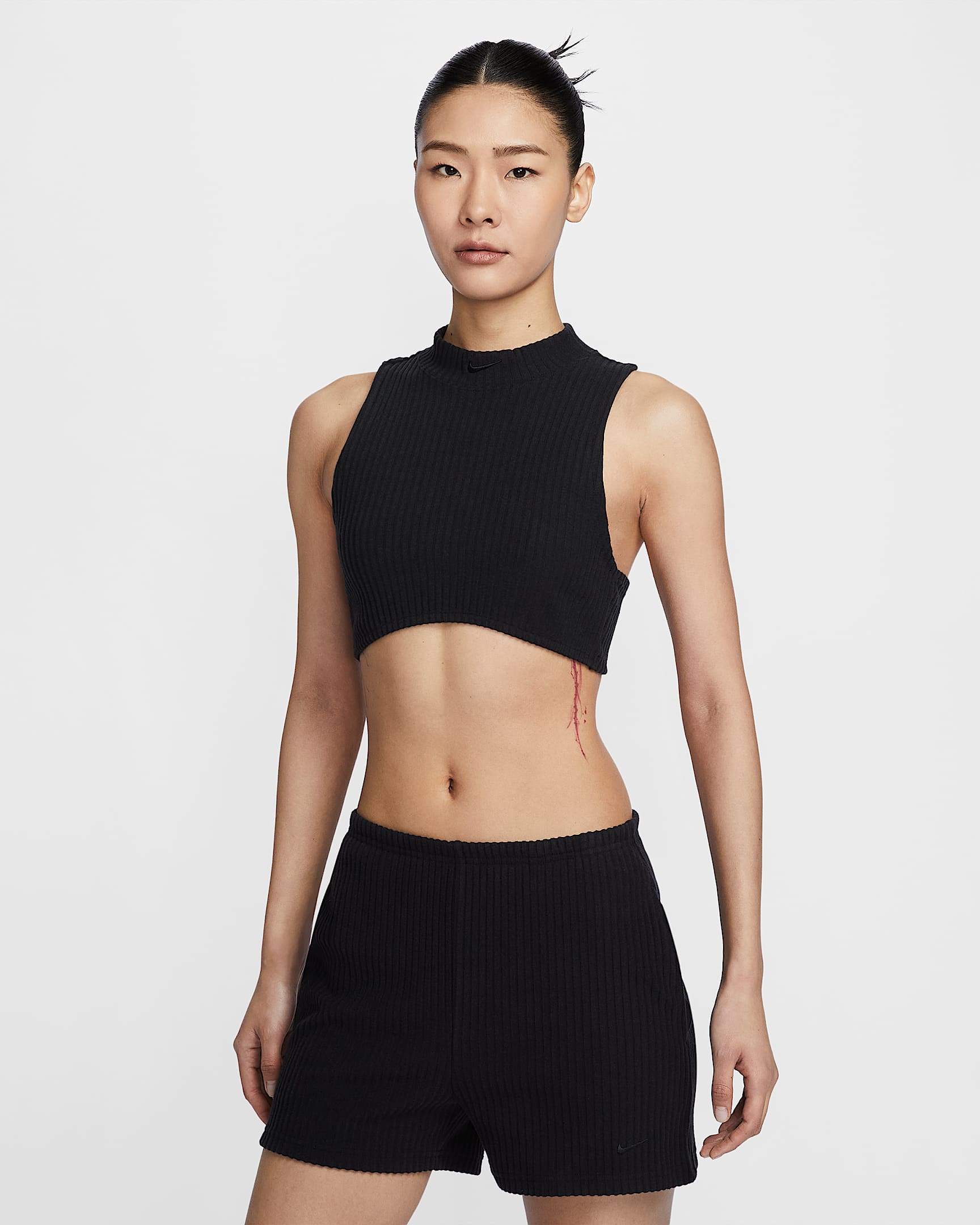 Nike Sportswear Chill Rib 女子紧身企领短款背心 - 黑/黑