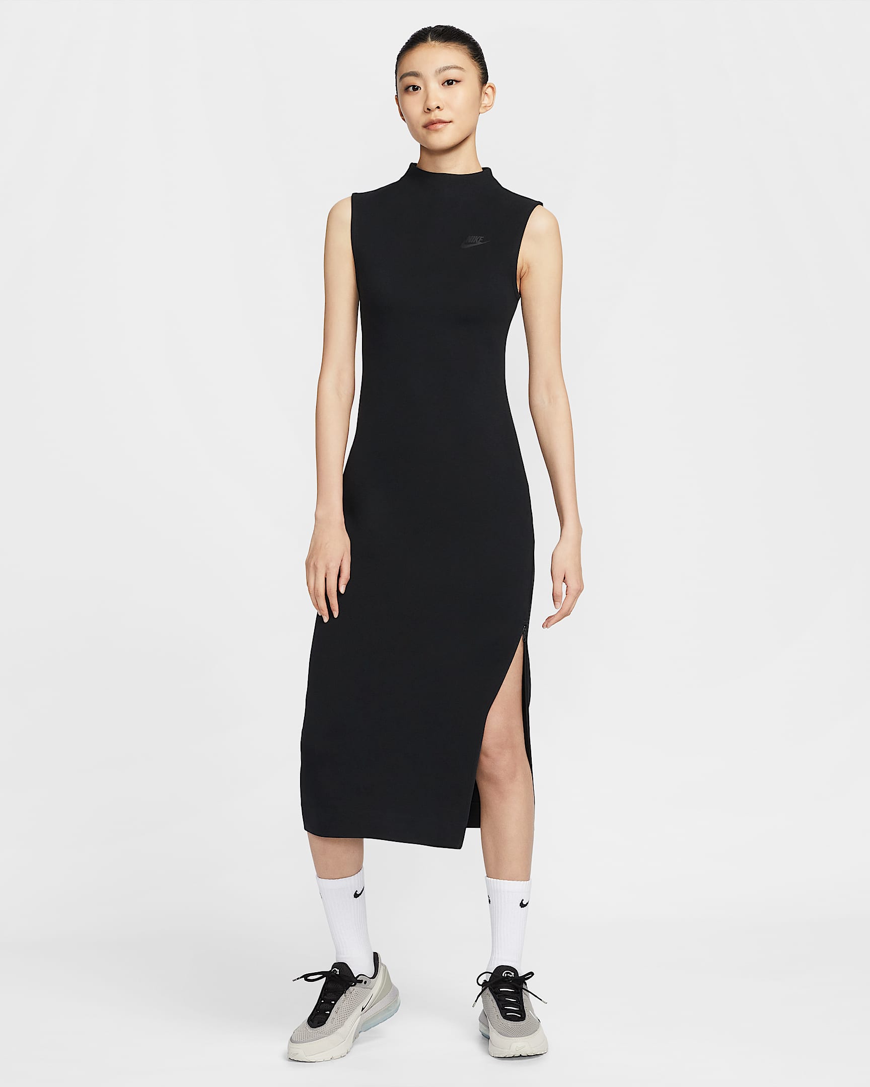 Nike Sportswear Tech Fleece 女子修身加长背心连衣裙 - 黑/黑