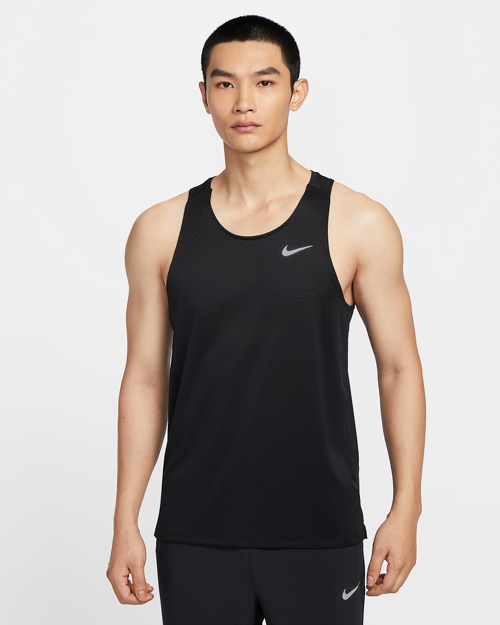 Nike Stride Dri-FIT ADV 男子速干跑步背心 - 黑