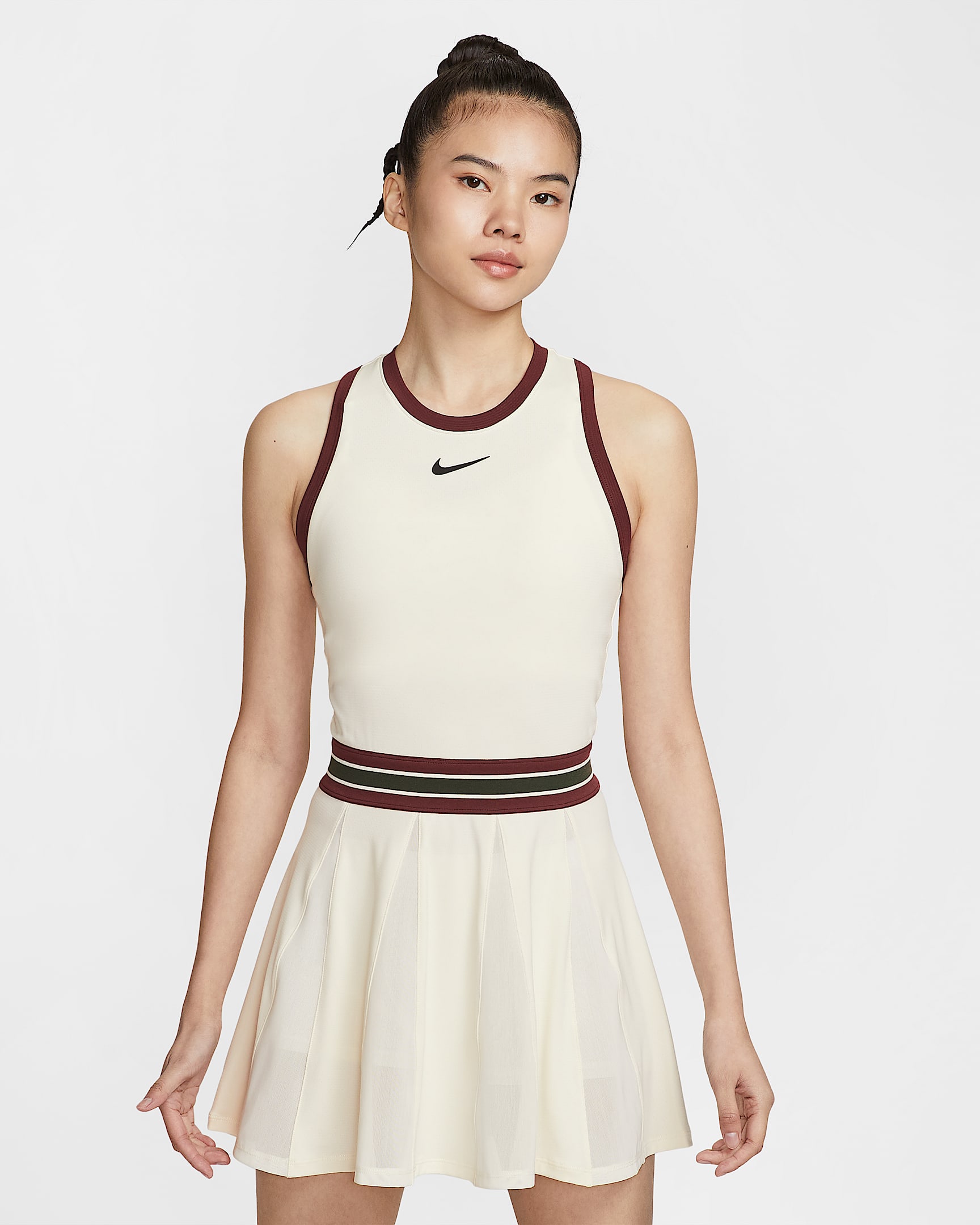 NikeCourt Slam Dri-FIT 女子速干网球连衣裙 - 淡象牙白/暗队红/暗队红/黑