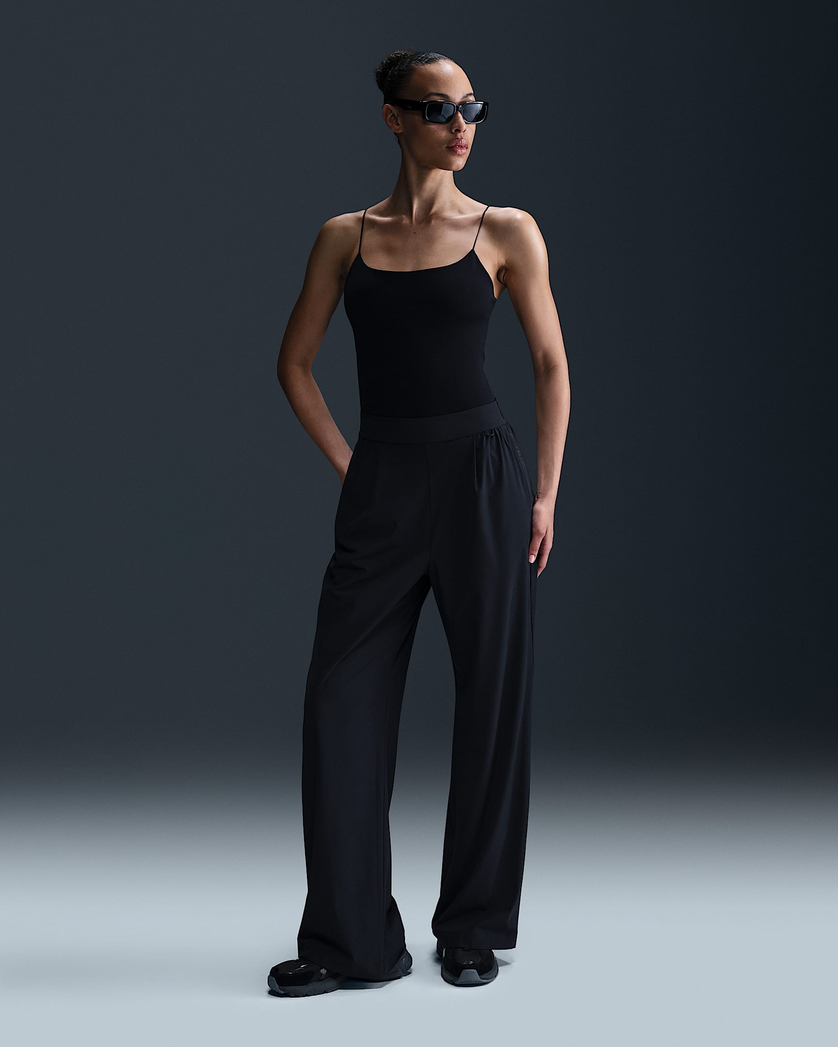 Nike 24.7 PerfectStretch Dri-FIT 女子速干高腰阔腿长裤 - 黑/暗烟灰