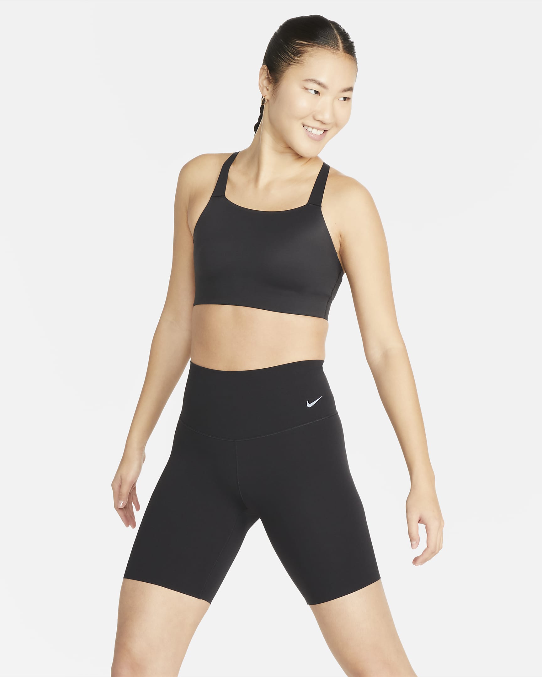 Nike Zenvy 女子低强度包覆速干柔软高腰四分骑行短裤 - 黑/黑