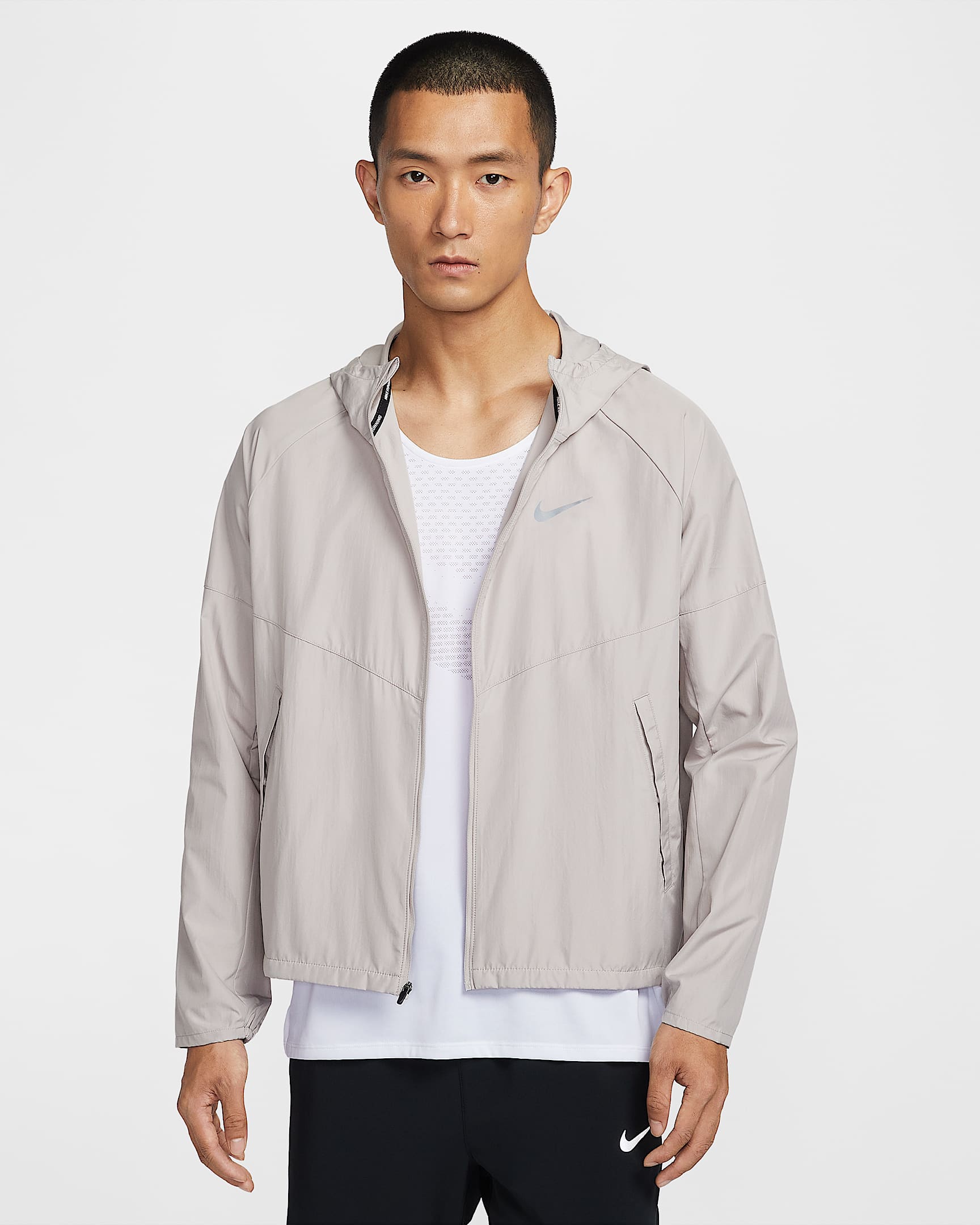 Nike Repel Miler 男子拒水跑步夹克 - 温和冷月光/温和冷月光