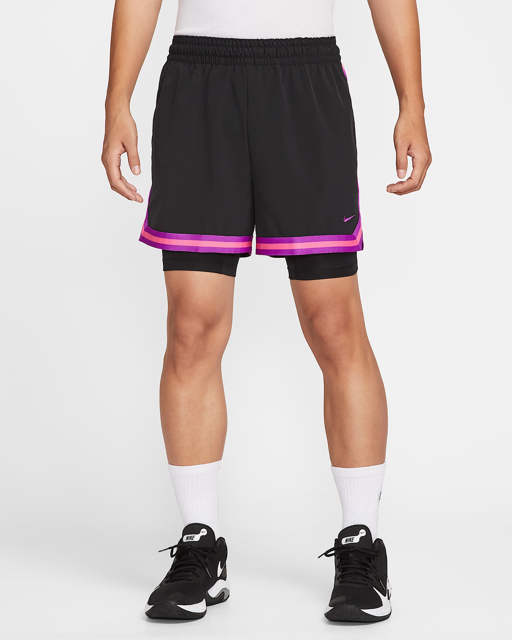 Nike DNA Dri-FIT 男子速干二合一篮球短裤 - 黑/明亮紫