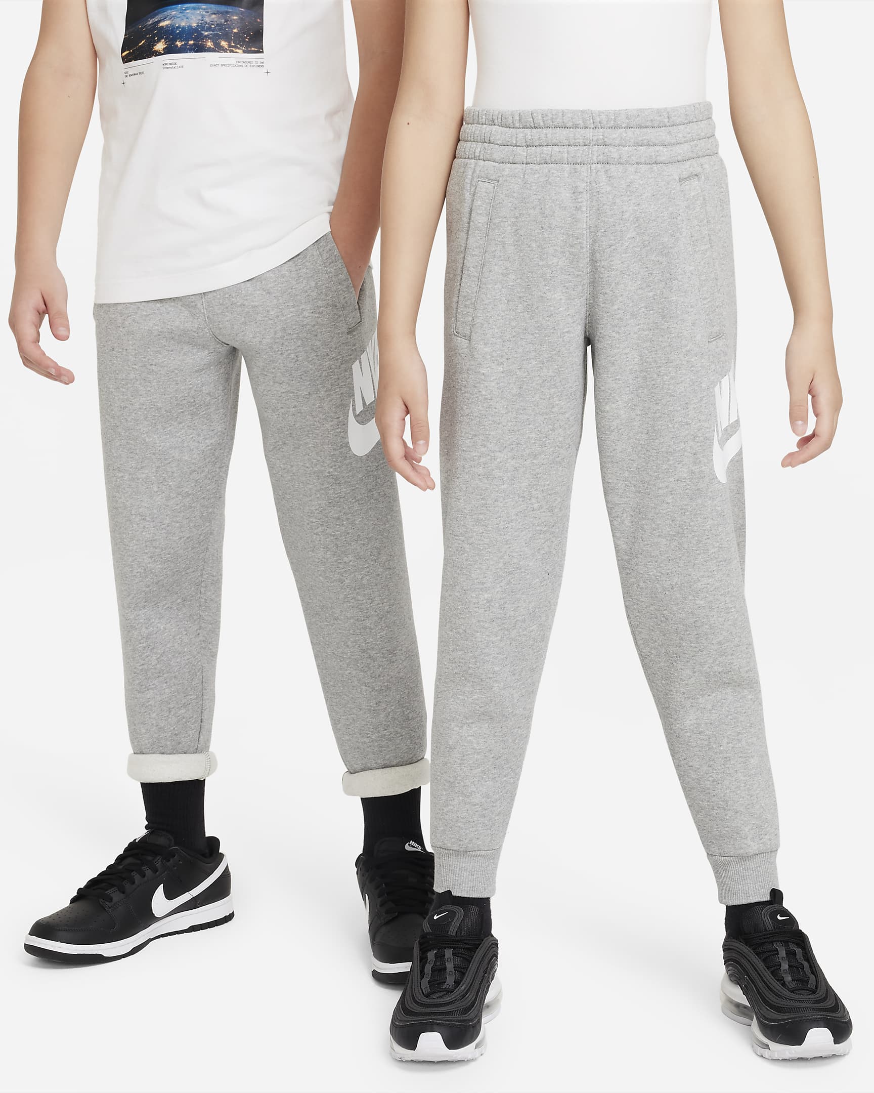 Nike Club Fleece 大童加绒长裤 - 调色暗灰/基调灰/白色