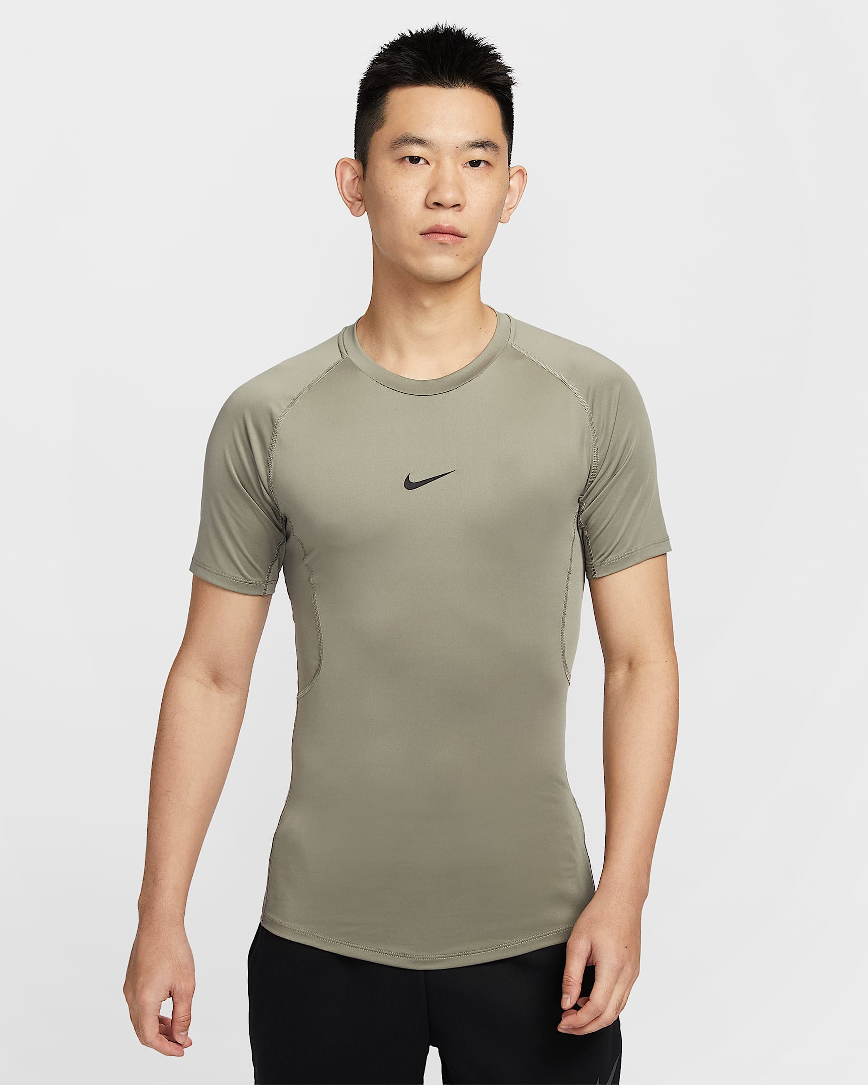 Nike Pro Dri-FIT 男子透气速干紧身短袖训练上衣 - 浅军绿/黑