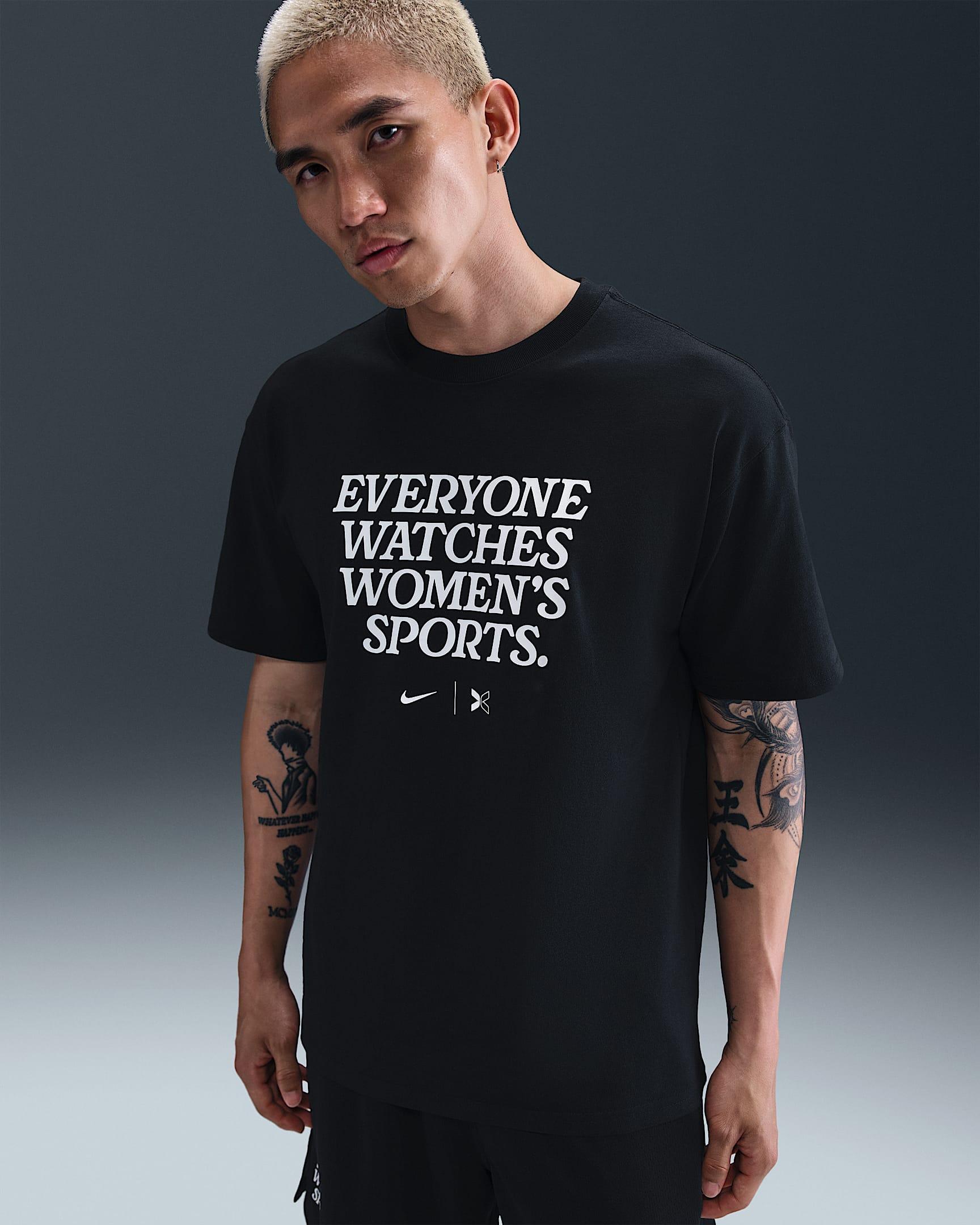 Nike T恤 - 黑