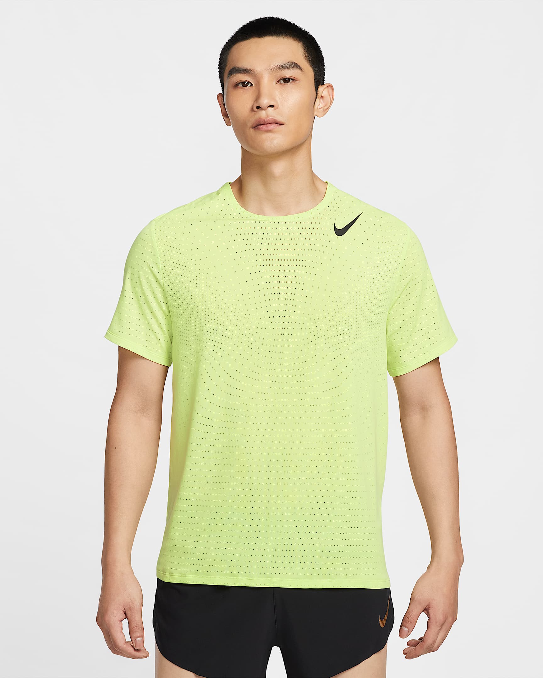 Nike AeroSwift Dri-FIT ADV 男子速干短袖跑步上衣 - 浅柠檬黄/黑