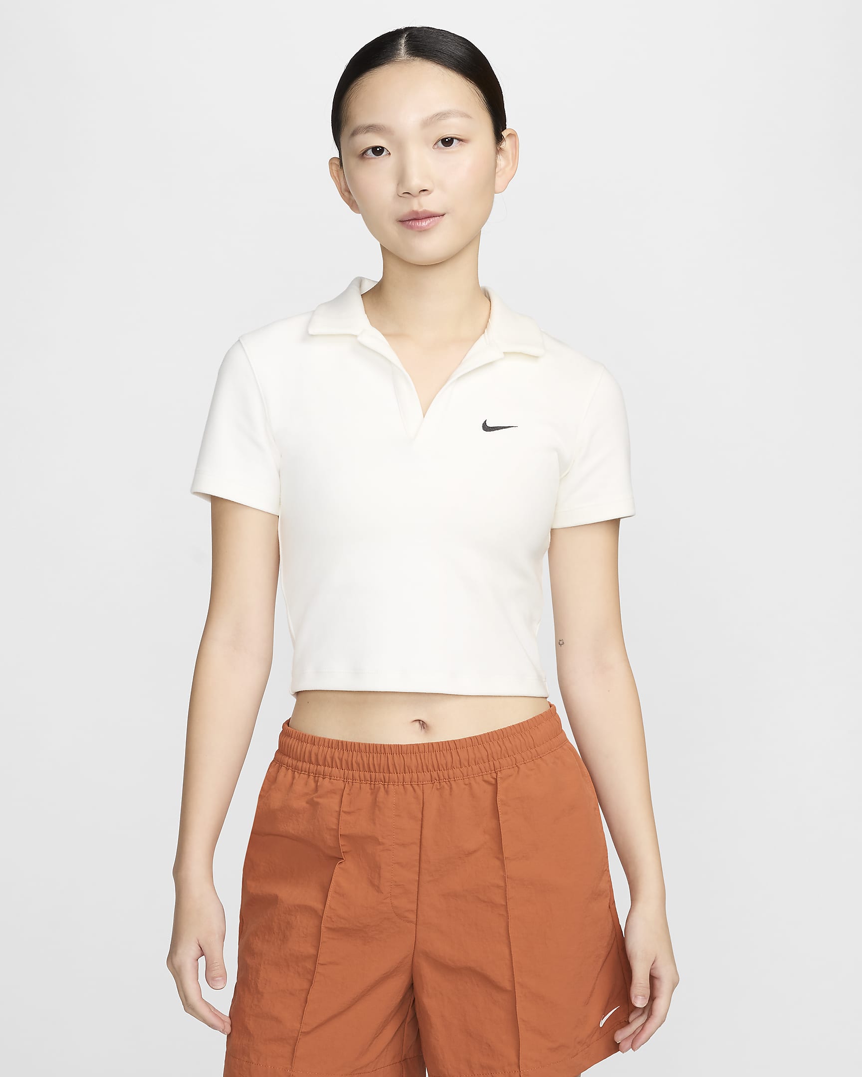 Nike Sportswear Essential 女子短袖翻领上衣 polos短T - 帆白/黑