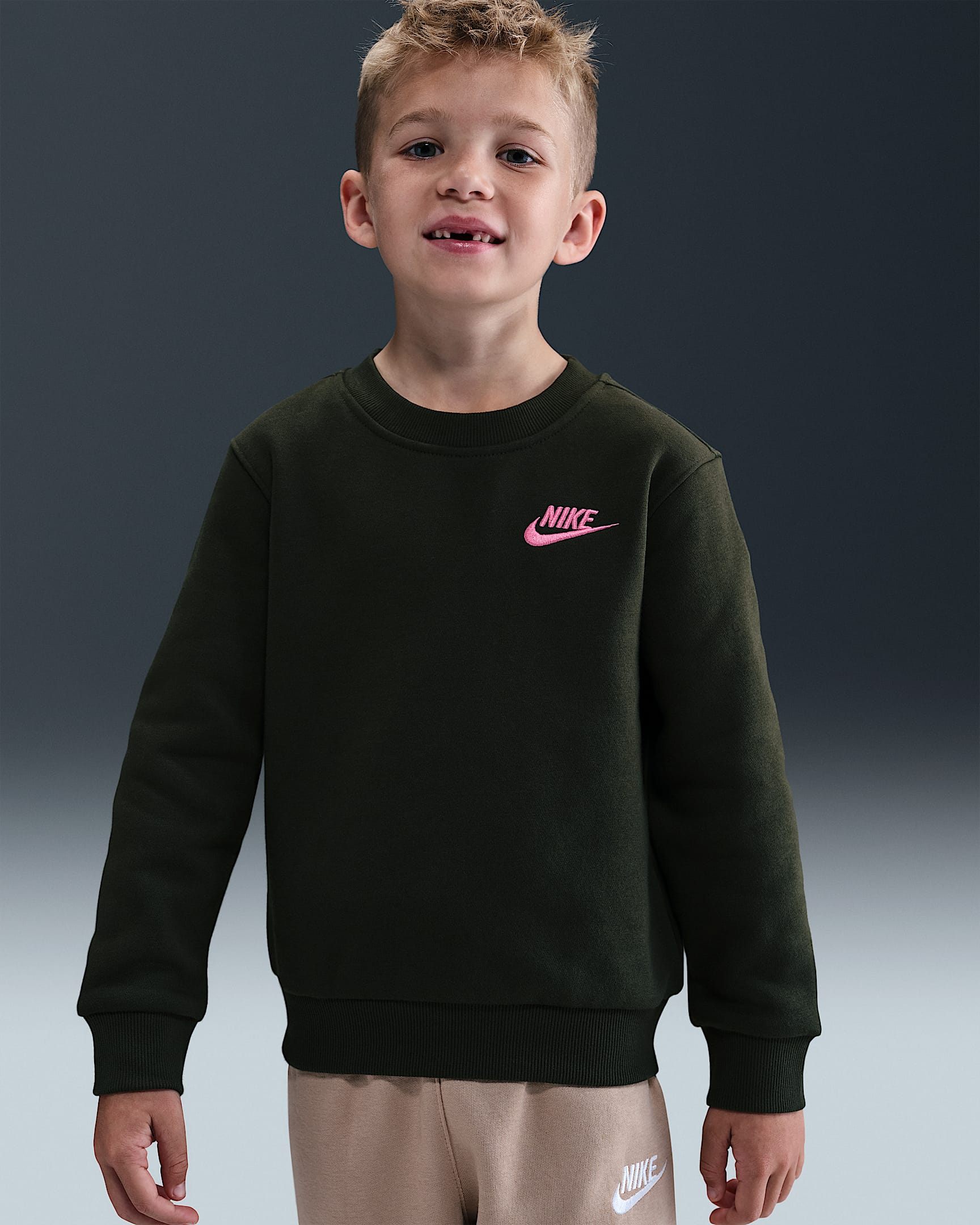 Nike Sportswear Mini Me 幼童校园风加绒圆领上衣 - 红杉绿