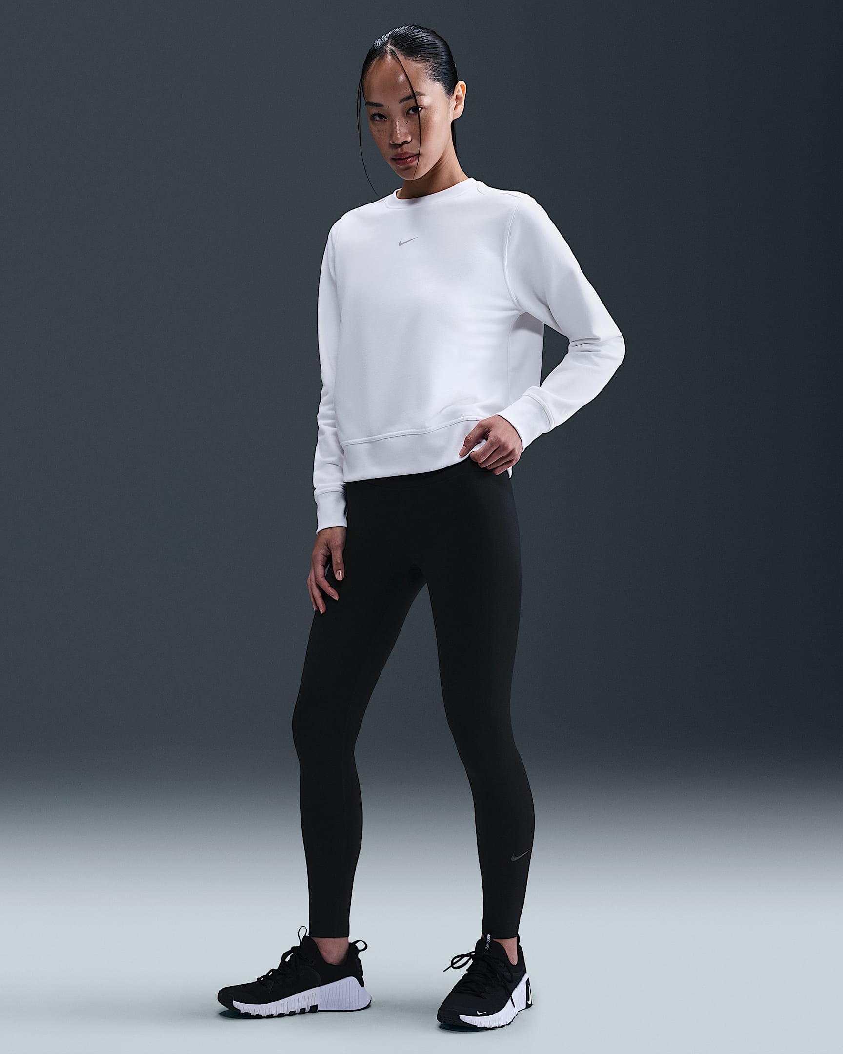 Nike One Therma-FIT 女子高腰紧身裤 - 黑/白色