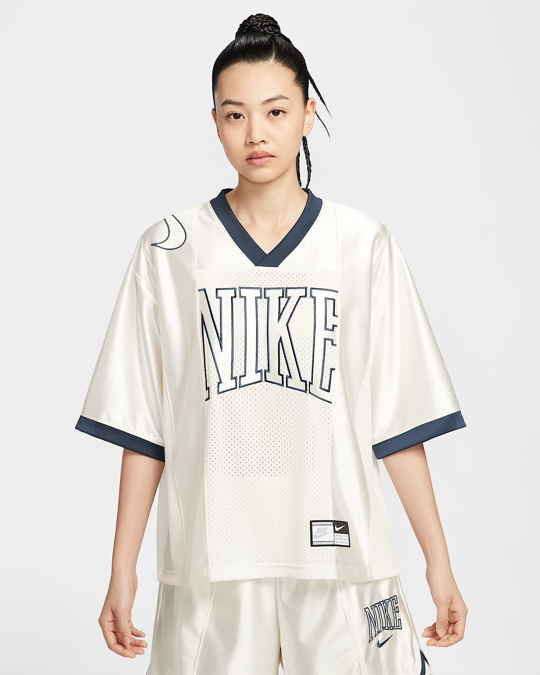 Nike Sportswear Street 女子 Oversize 风短袖图案球衣 - 帆白/军械深海蓝