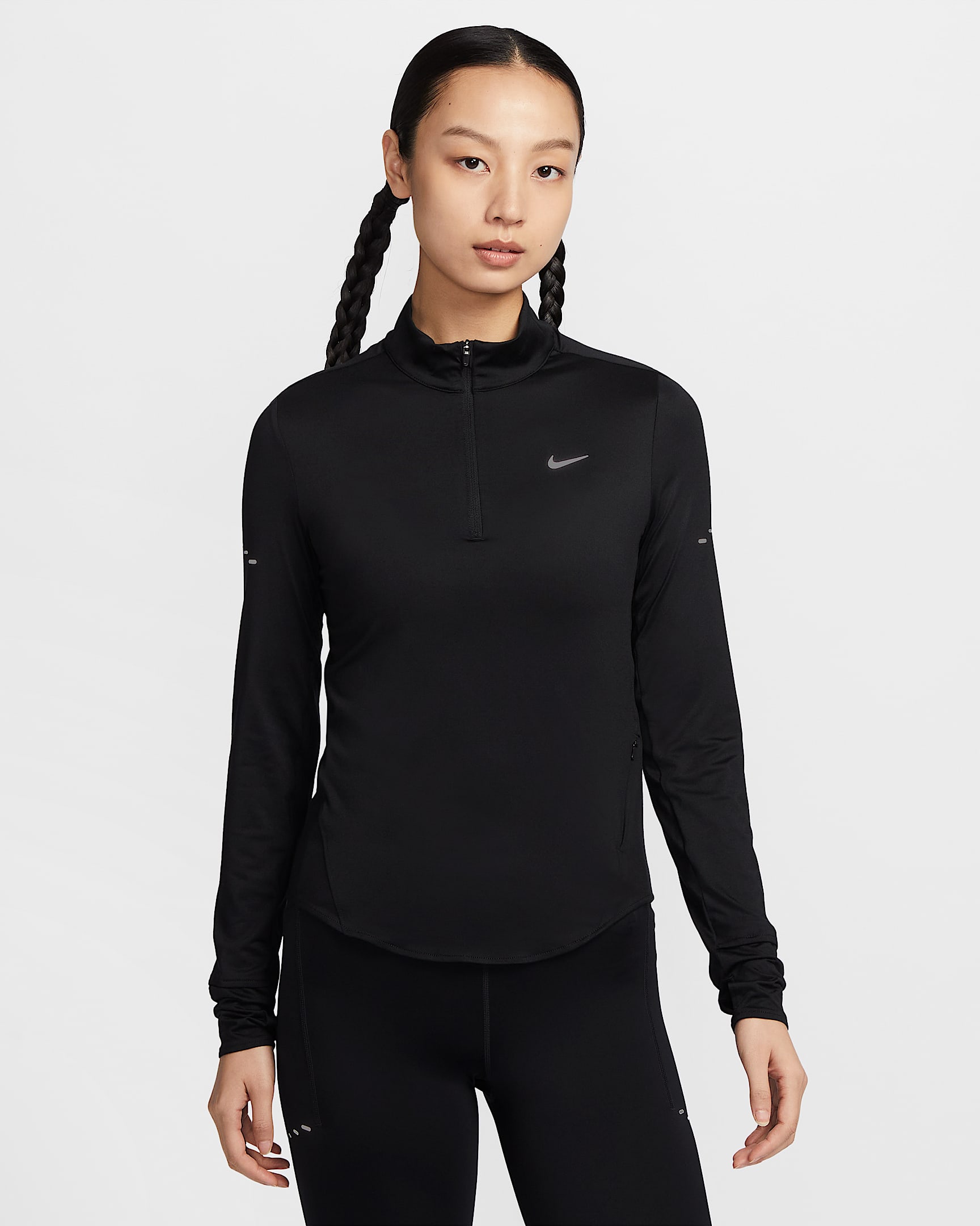Nike Swift Dri-FIT 女子防晒速干跑步上衣 - 黑