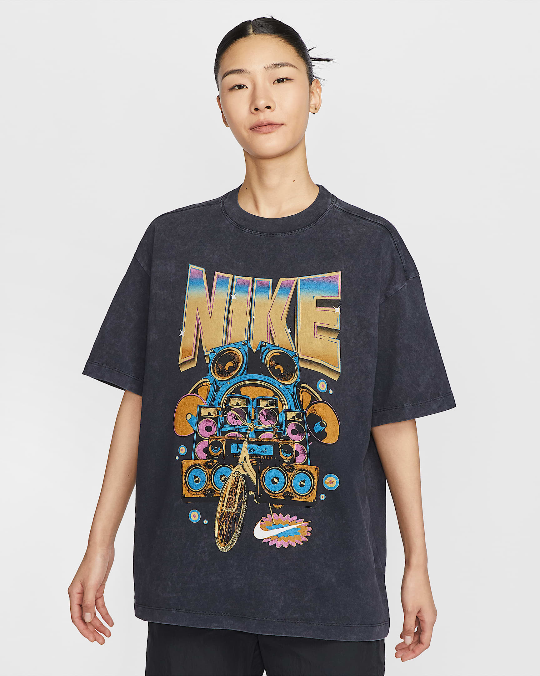Nike Sportswear 女子 Oversize 风短袖T恤 - 黑