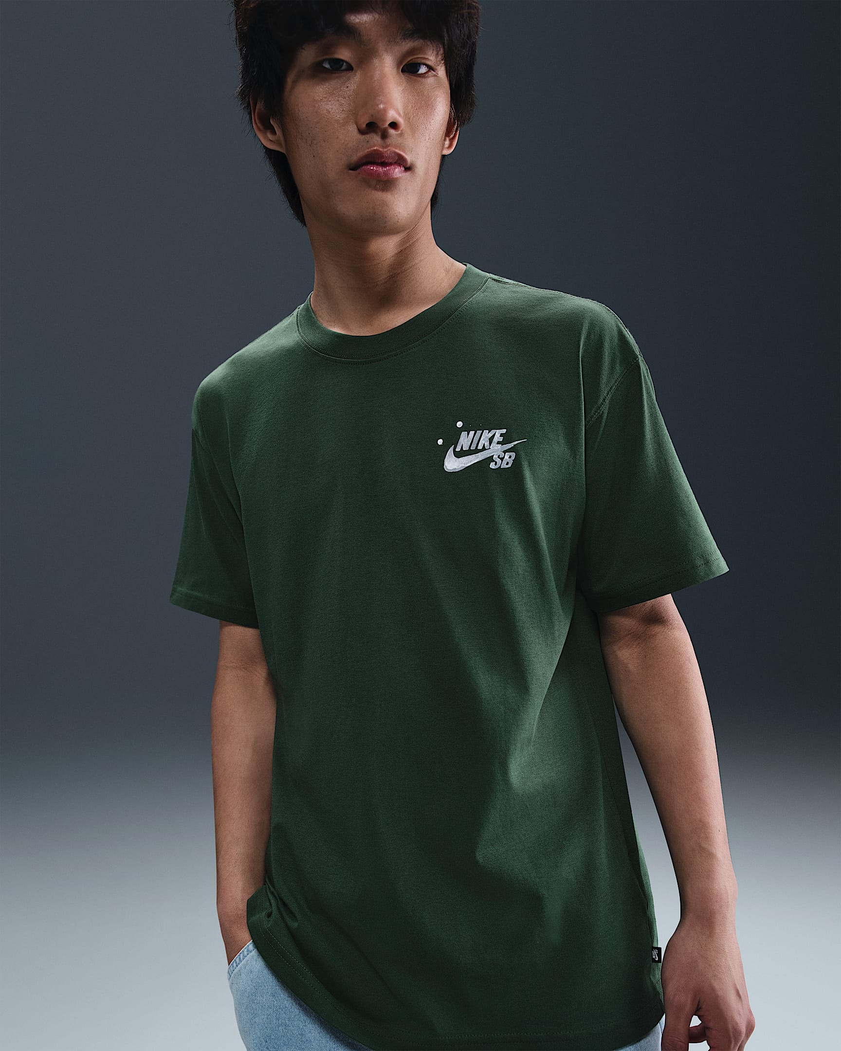 Nike SB 男子滑板T恤 - 冷杉绿