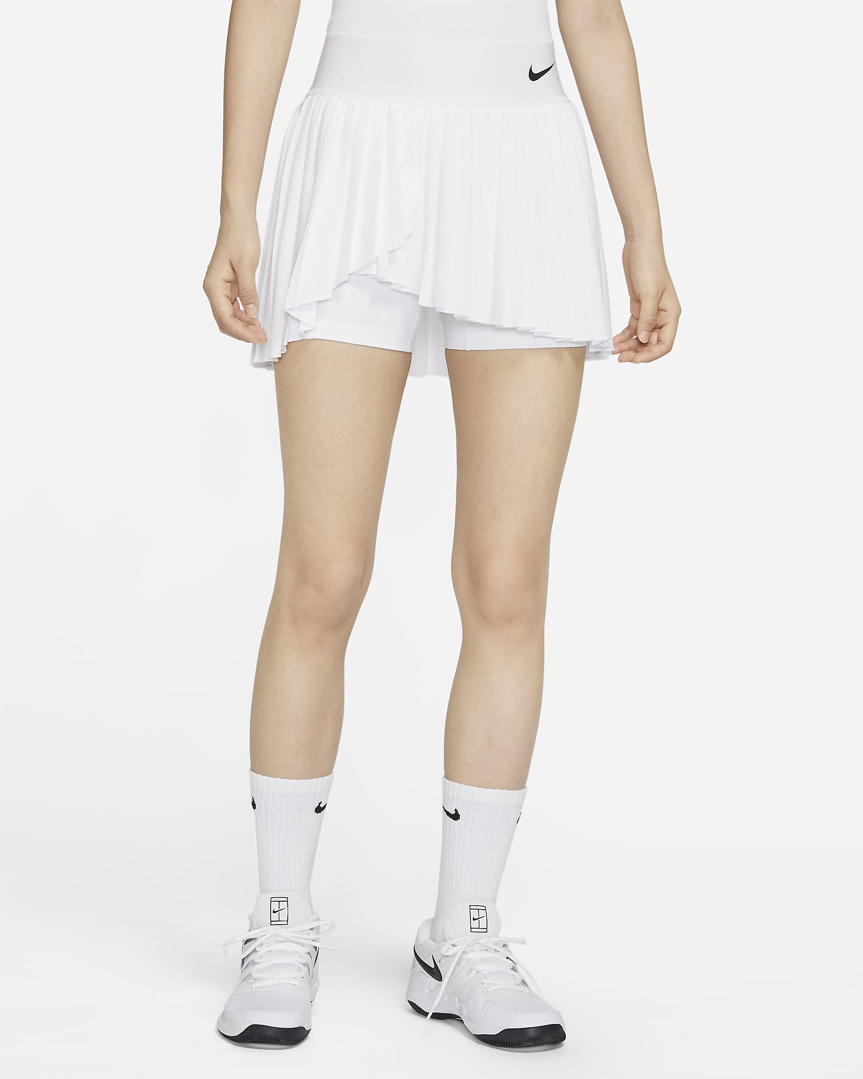 NikeCourt Dri-FIT Advantage 郑钦文同款女子速干褶裥网球半身裙不对称百褶裙（含打底） - 白色/黑