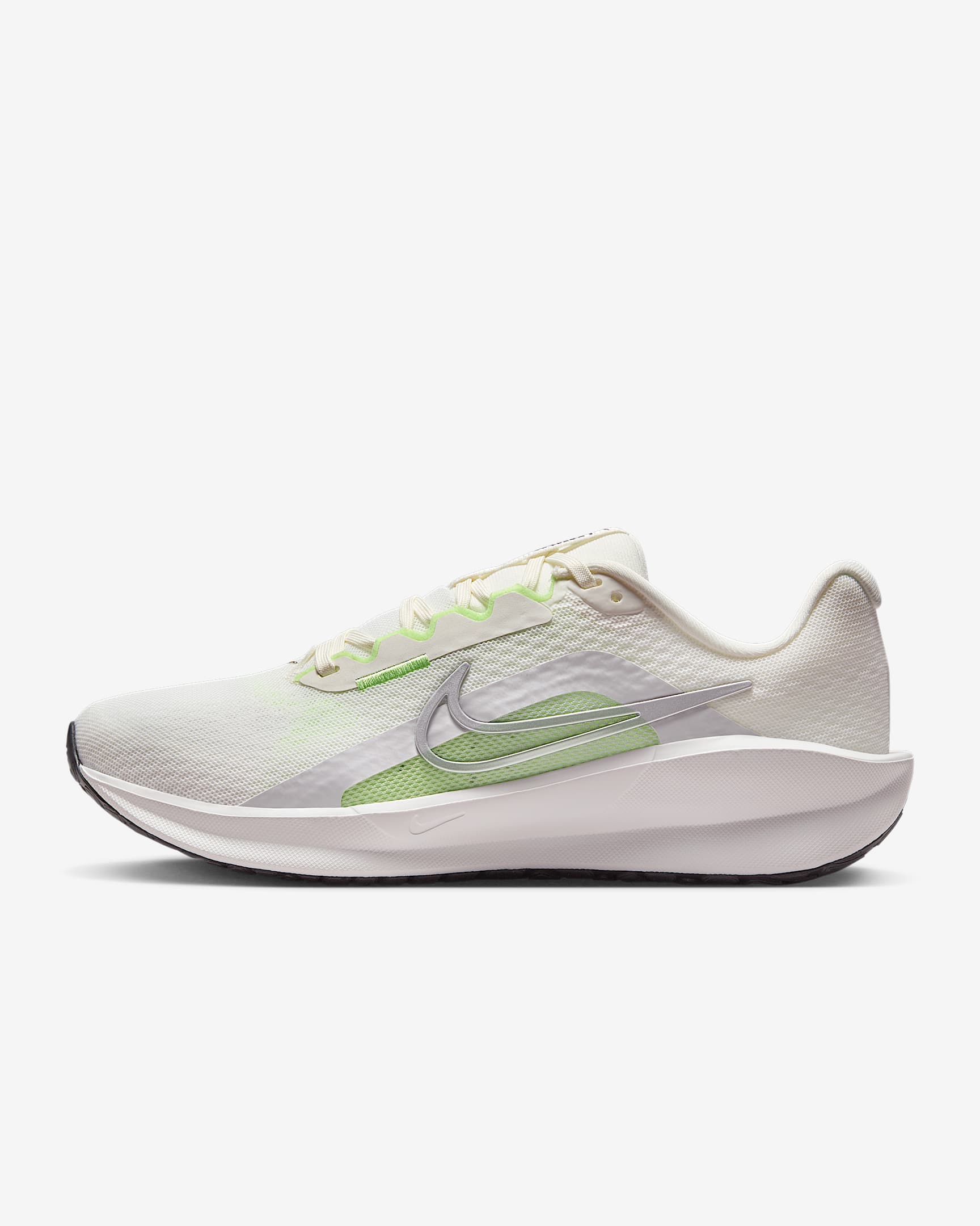 Nike Downshifter 13 女子公路跑步鞋 - 帆白/尘光子色/山峰白/金属银