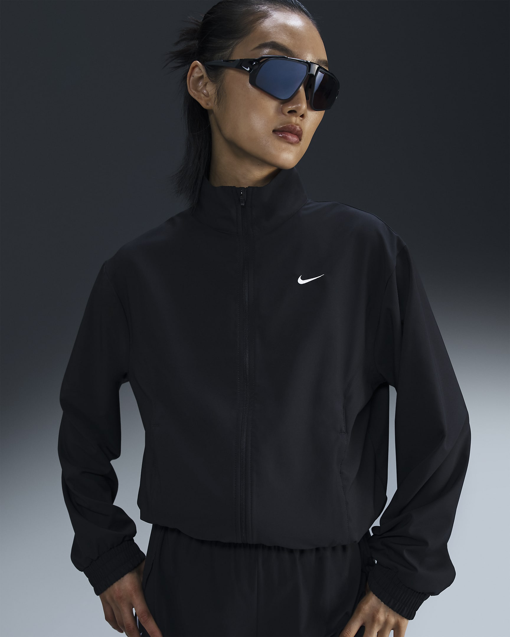 Nike One Relaxed Dri-FIT 女子速干夹克 - 黑/黑/黑/白色
