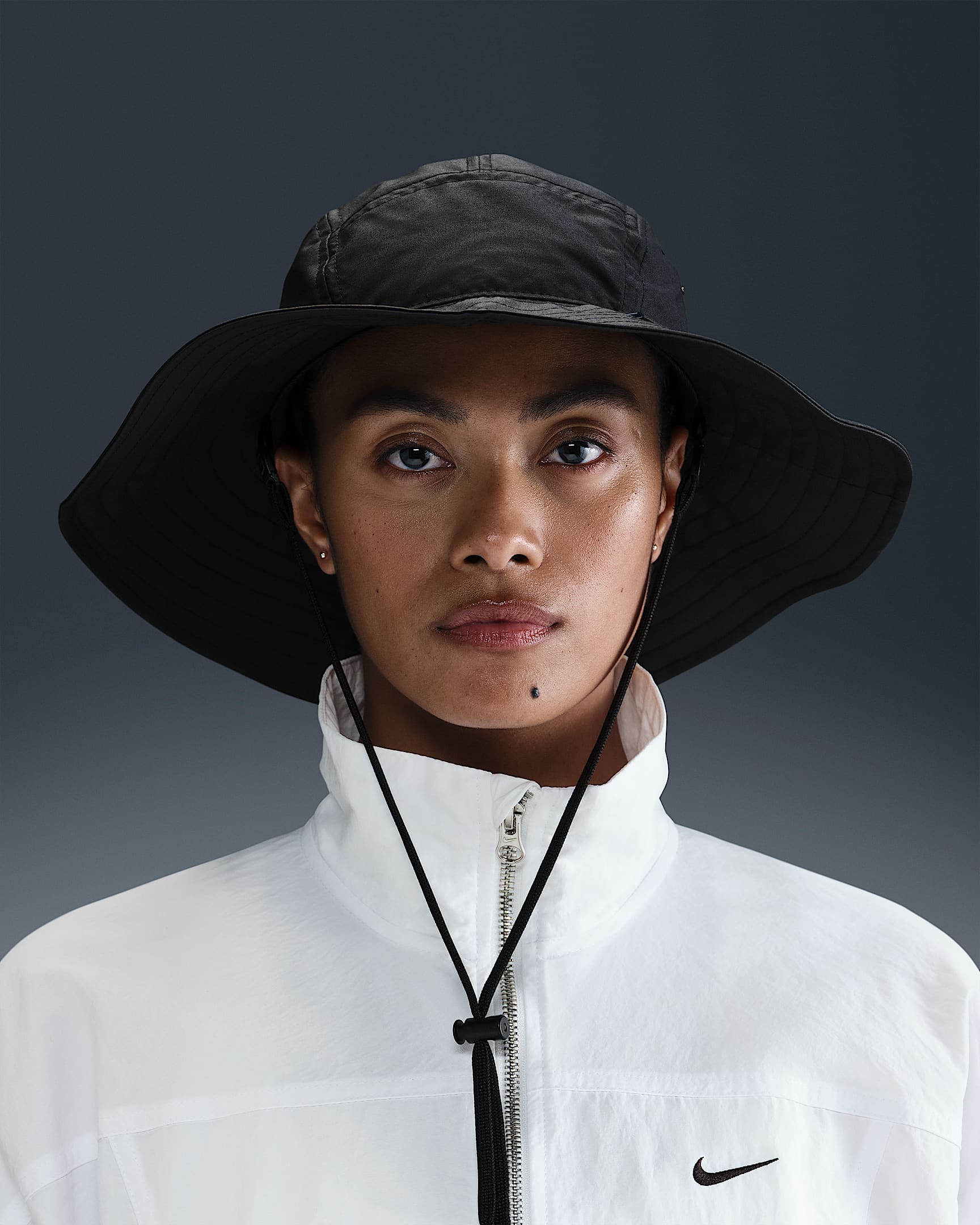 Nike Apex 宽版帽檐渔夫运动帽 - 黑