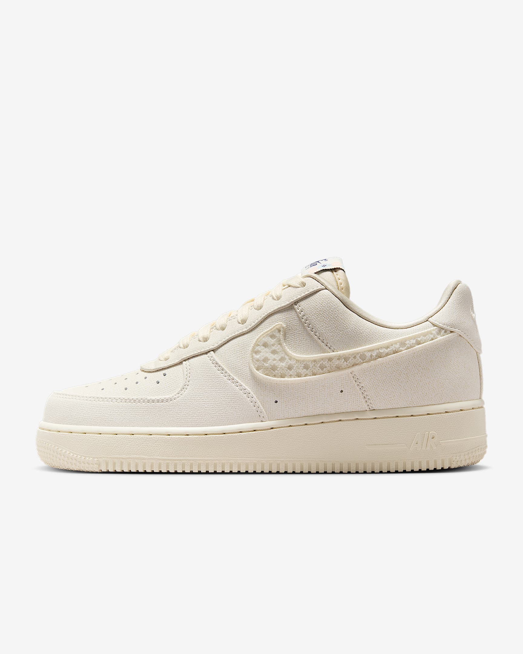 Nike Air Force 1 '07 LX 女子空军一号运动鞋 - 珍珠灰/珍珠灰/珍珠灰/帆白
