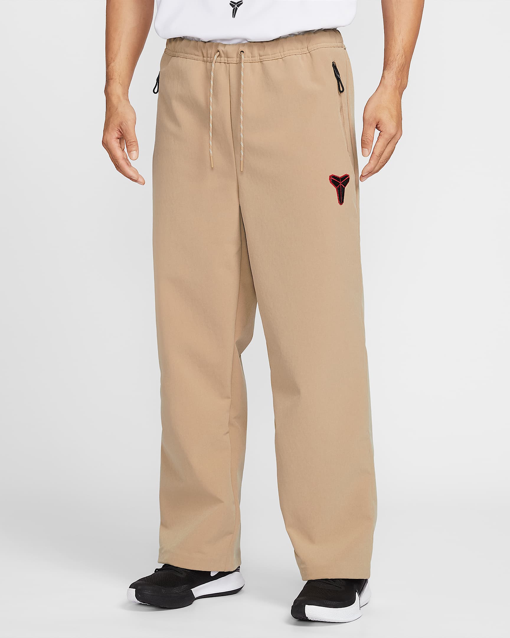 Kobe Nike Windrunner 科比男子拒水加绒里料梭织长裤 - 英国卡其/健身红